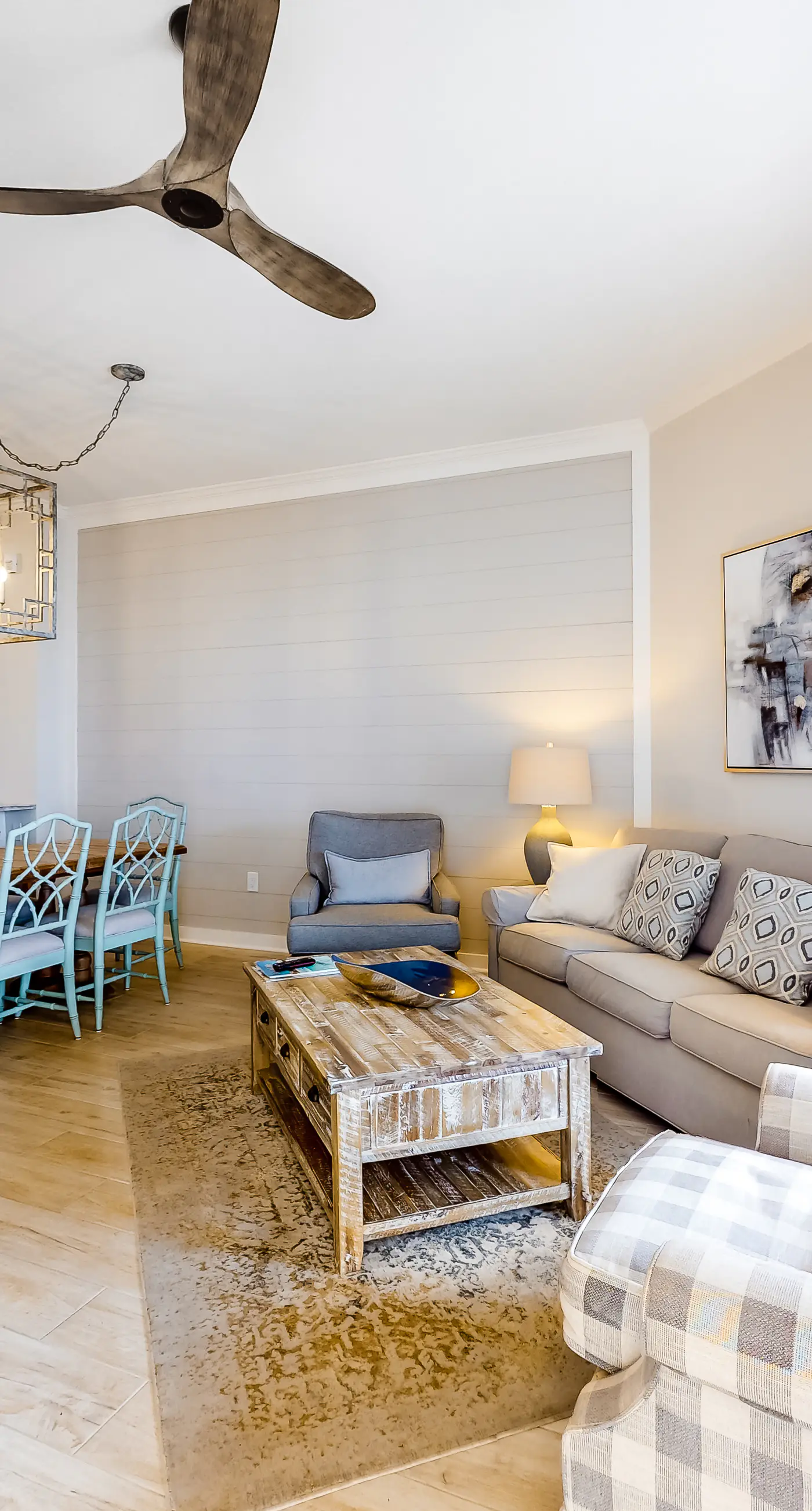 Stunning 4th-floor condo with pool, tennis, pickleball, ocean & beach view