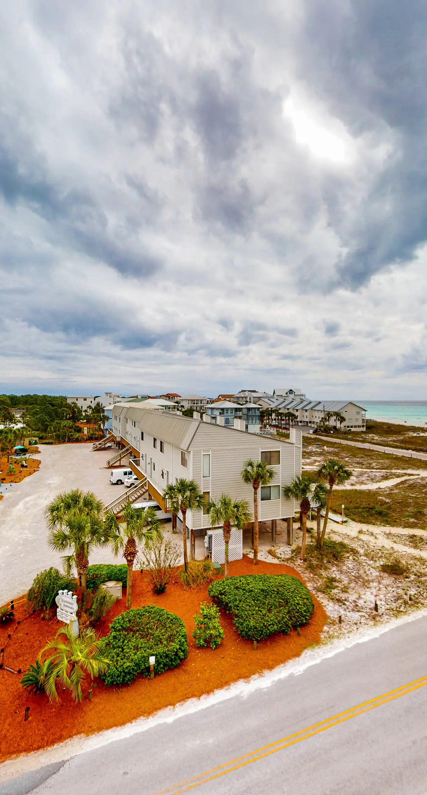 Stunning 4th-floor condo with pool, tennis, pickleball, ocean & beach view