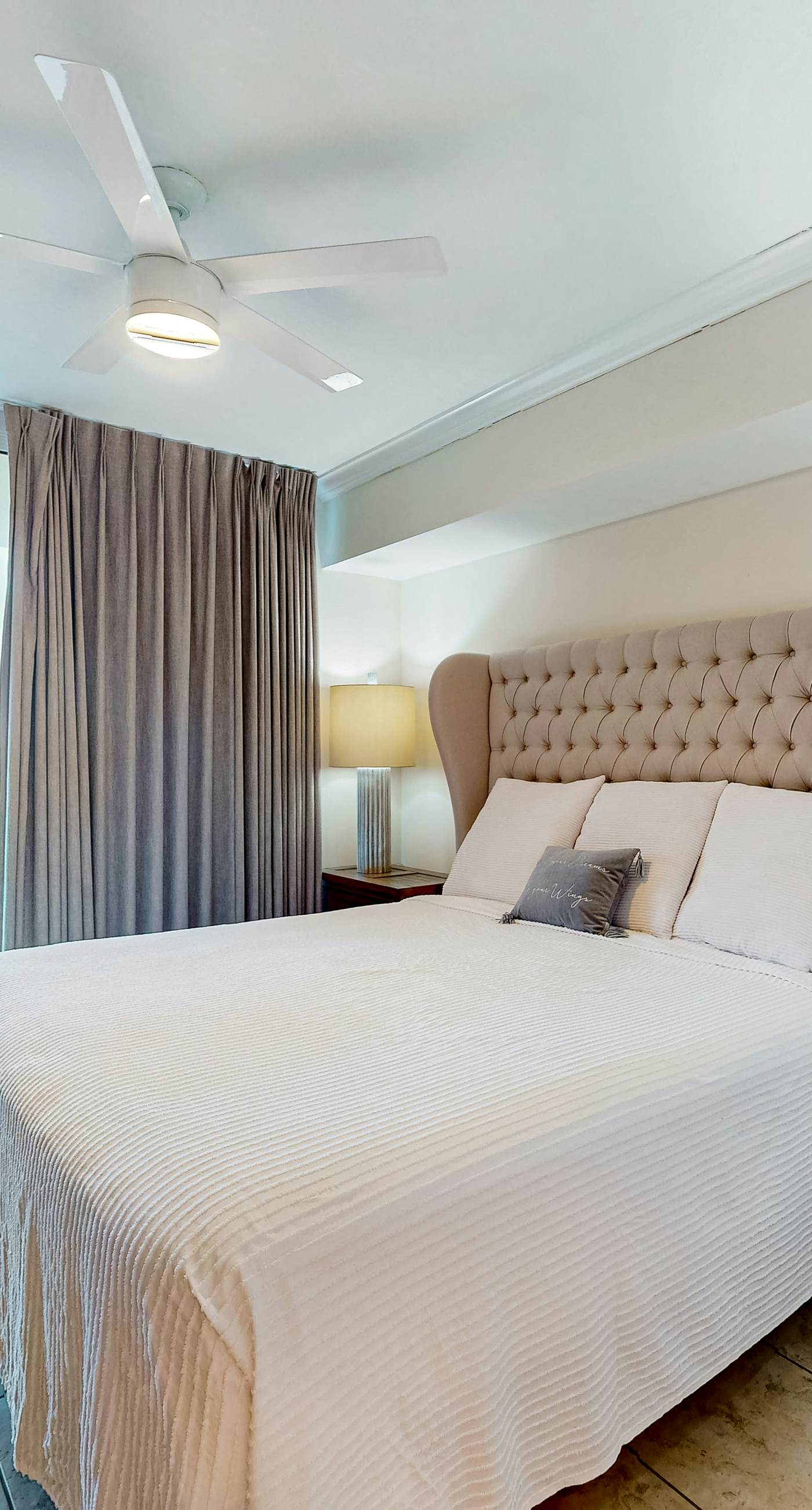 Sunny Waterscape ground-floor condo with pools, hot tubs, & stunning Gulf views