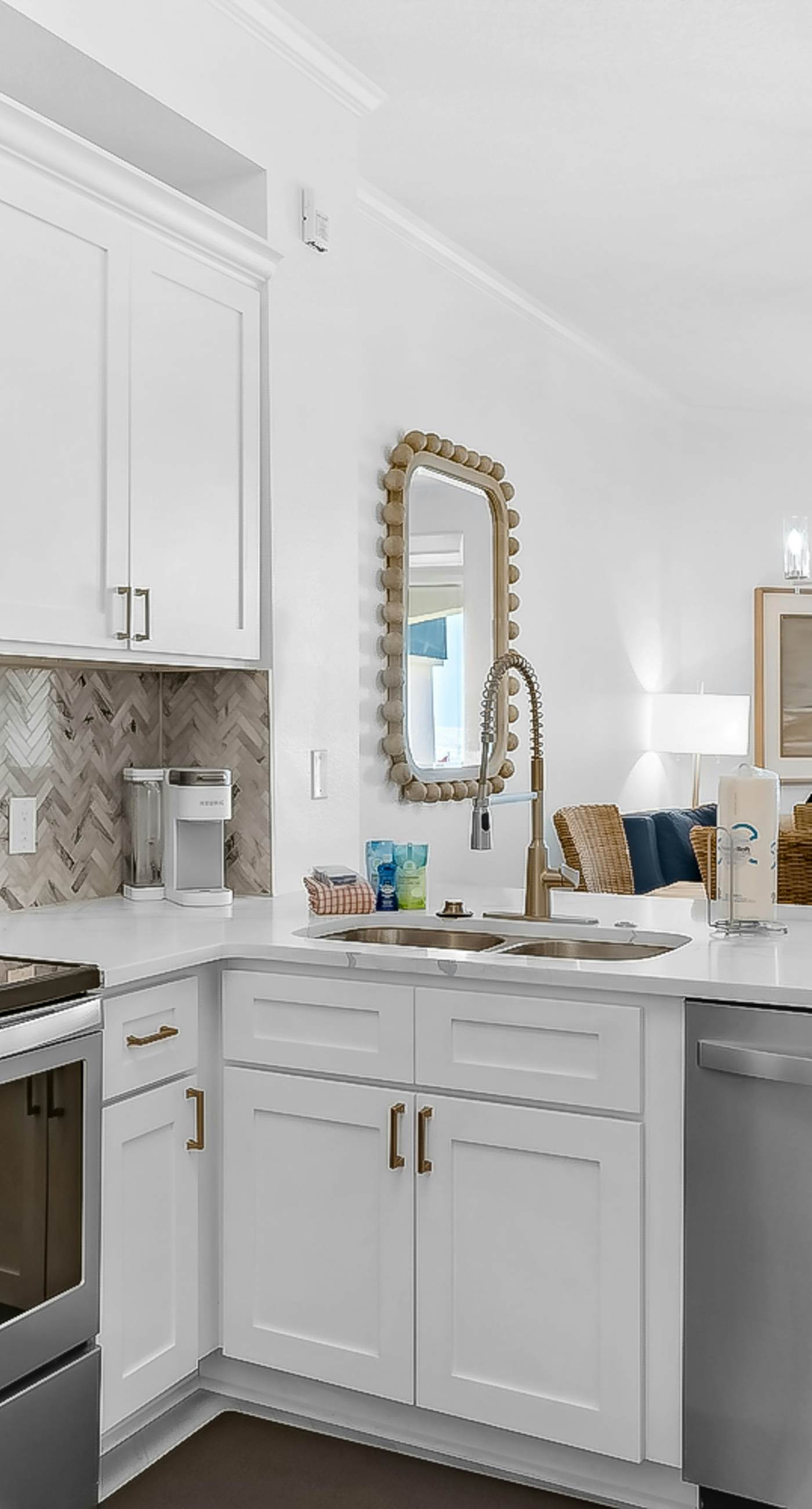 Completely Updated with beach access, pool, hot tub, tennis, pickleball & gym