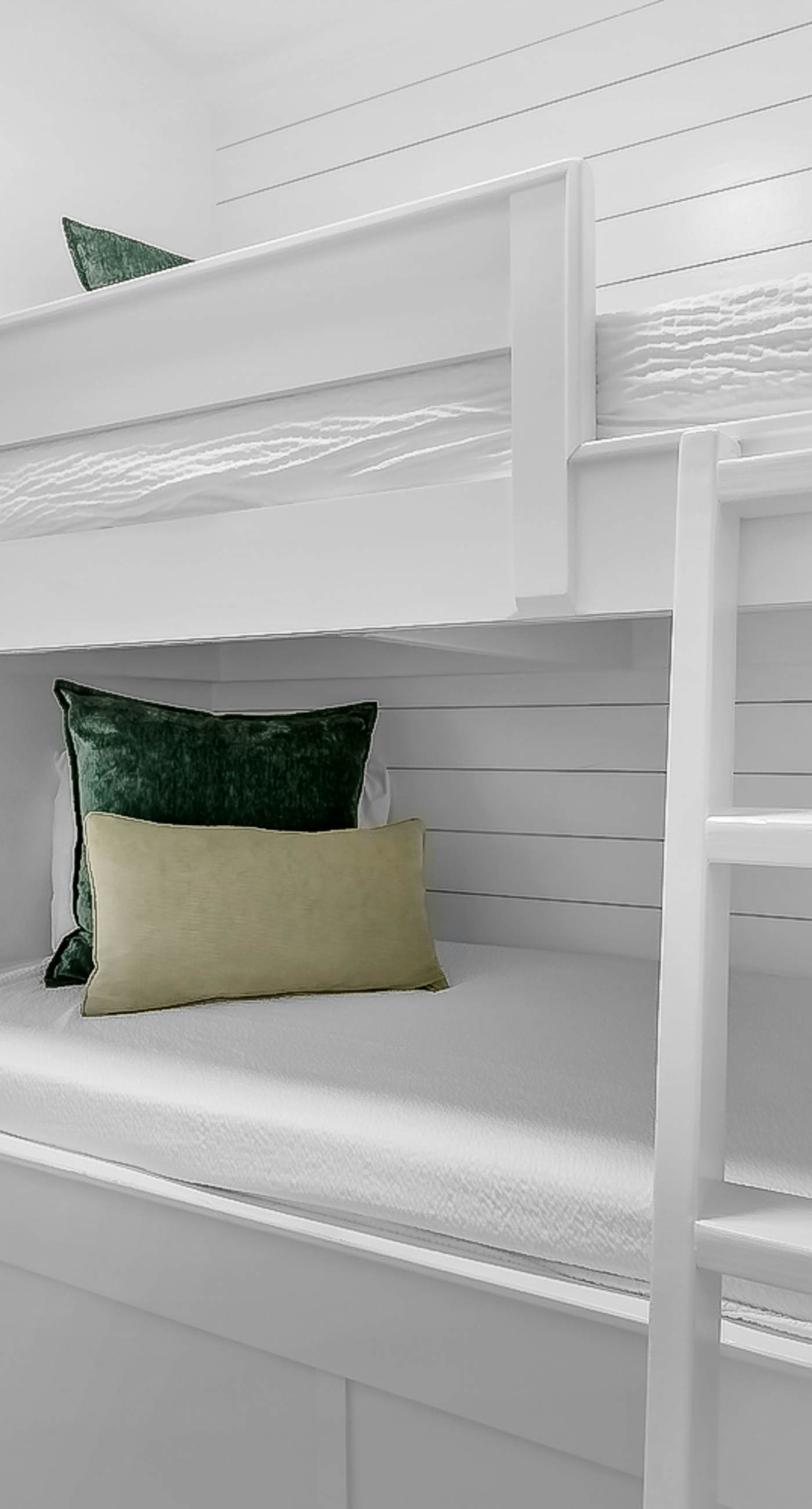 Completely Updated with beach access, pool, hot tub, tennis, pickleball & gym