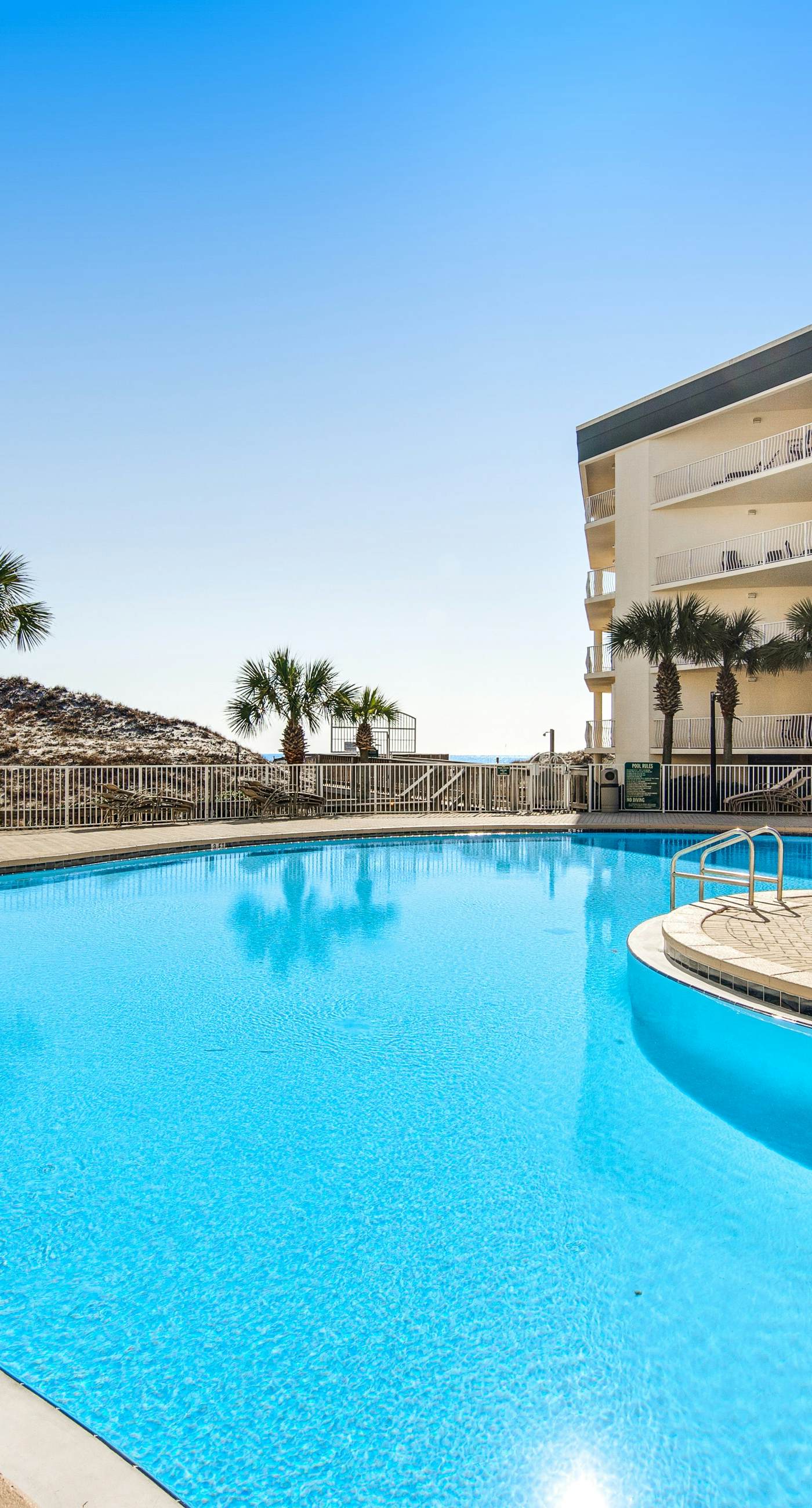 Completely Updated with beach access, pool, hot tub, tennis, pickleball & gym