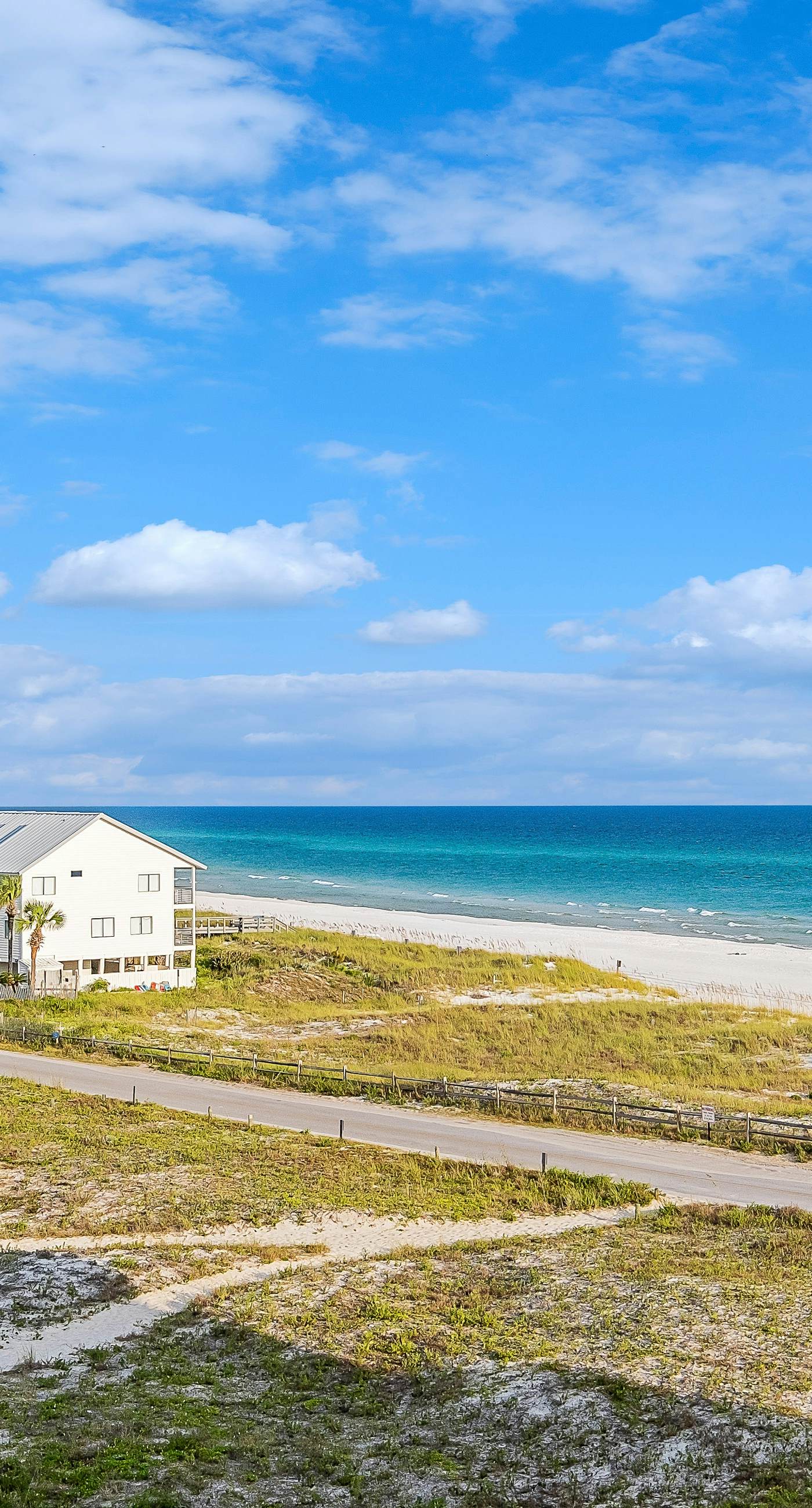 Completely Updated with beach access, pool, hot tub, tennis, pickleball & gym