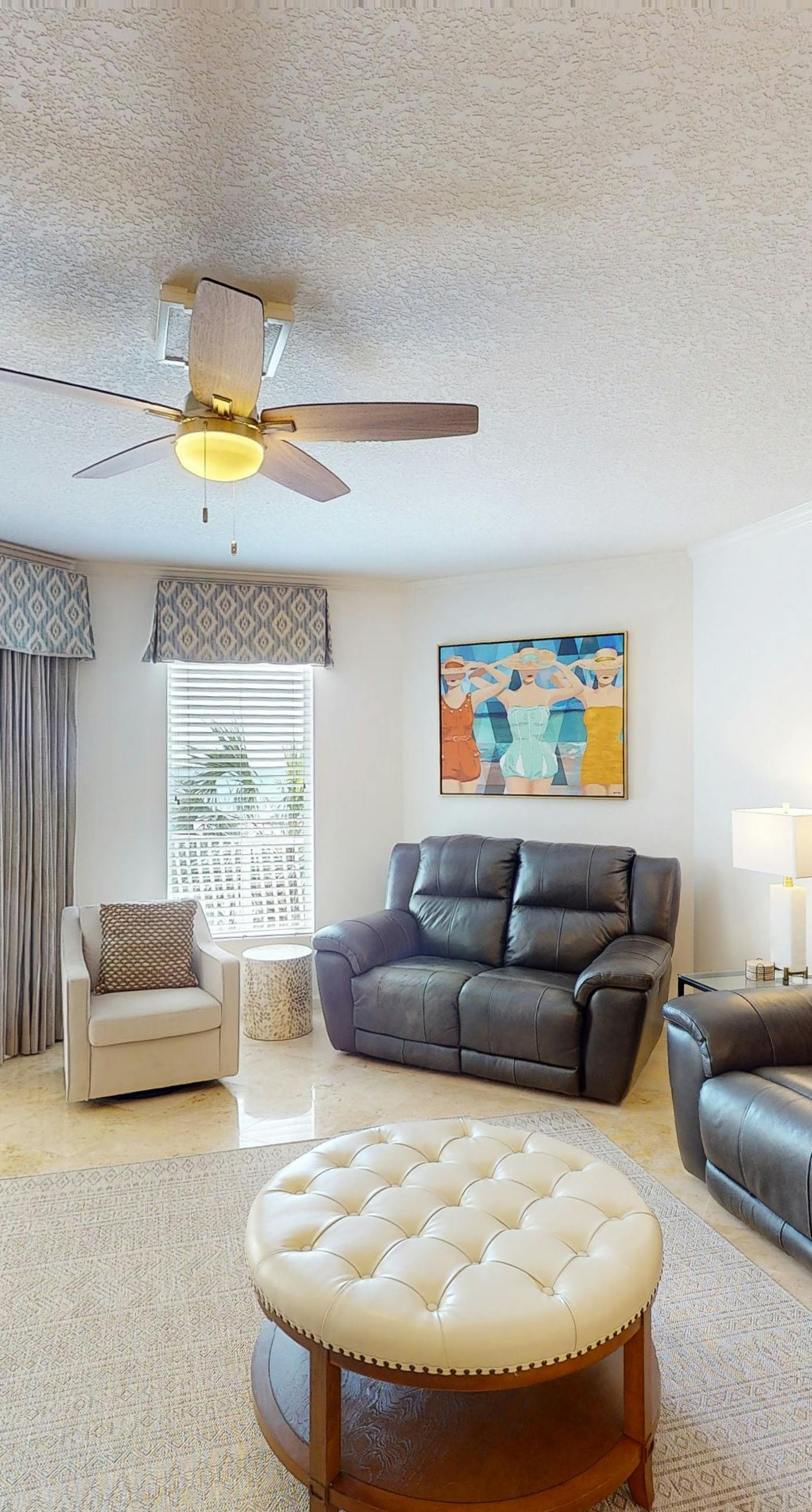 Coastal condo with beach, pool, hot tub, sauna, tennis, bikes, W&D, & central AC