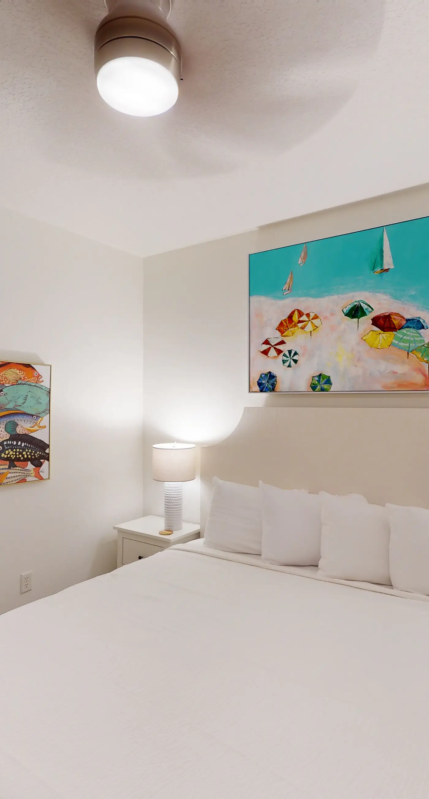 Coastal condo with beach, pool, hot tub, sauna, tennis, bikes, W&D, & central AC