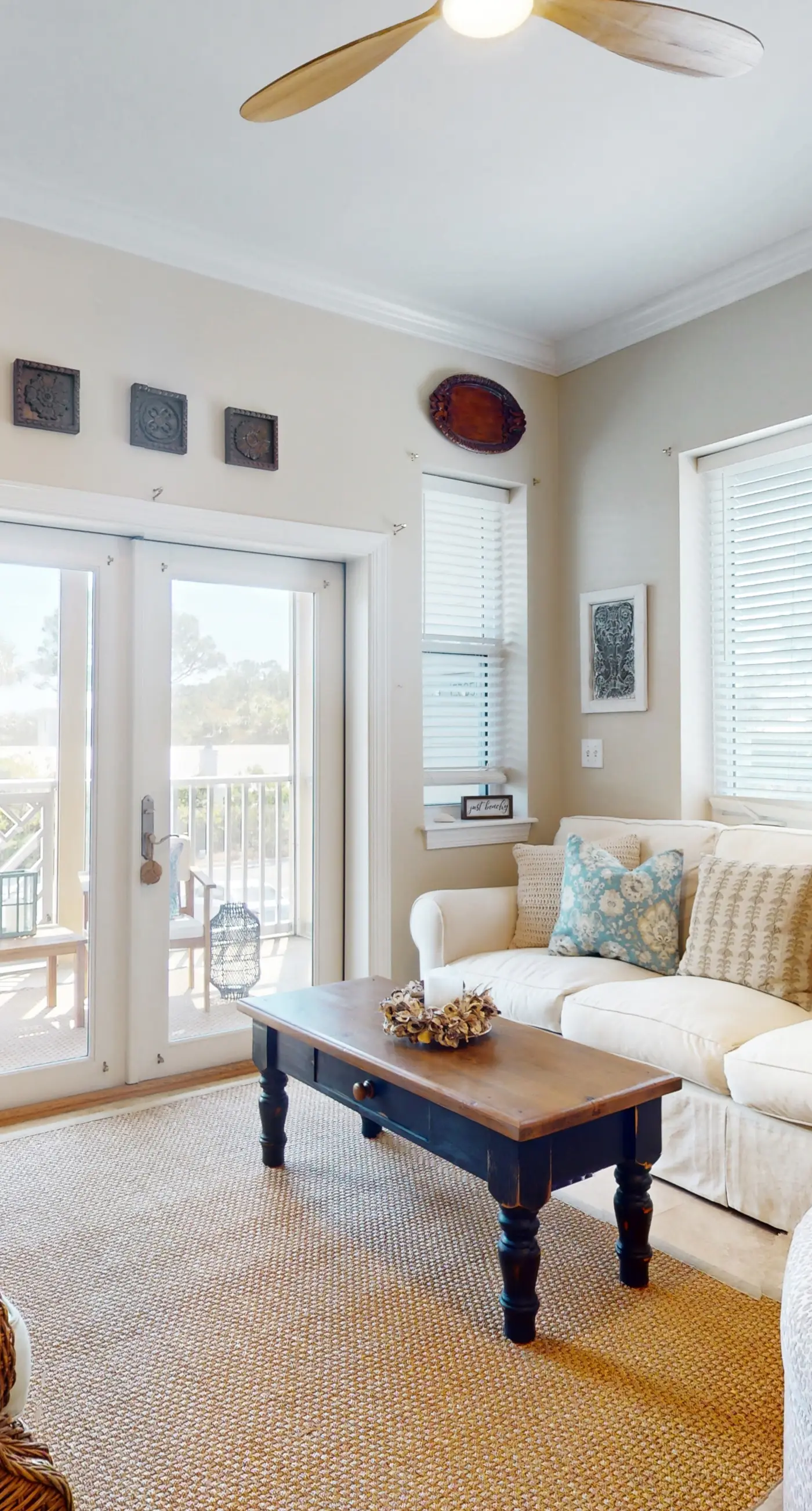 Stylish condo with screened balcony, pool, & tennis - near beach