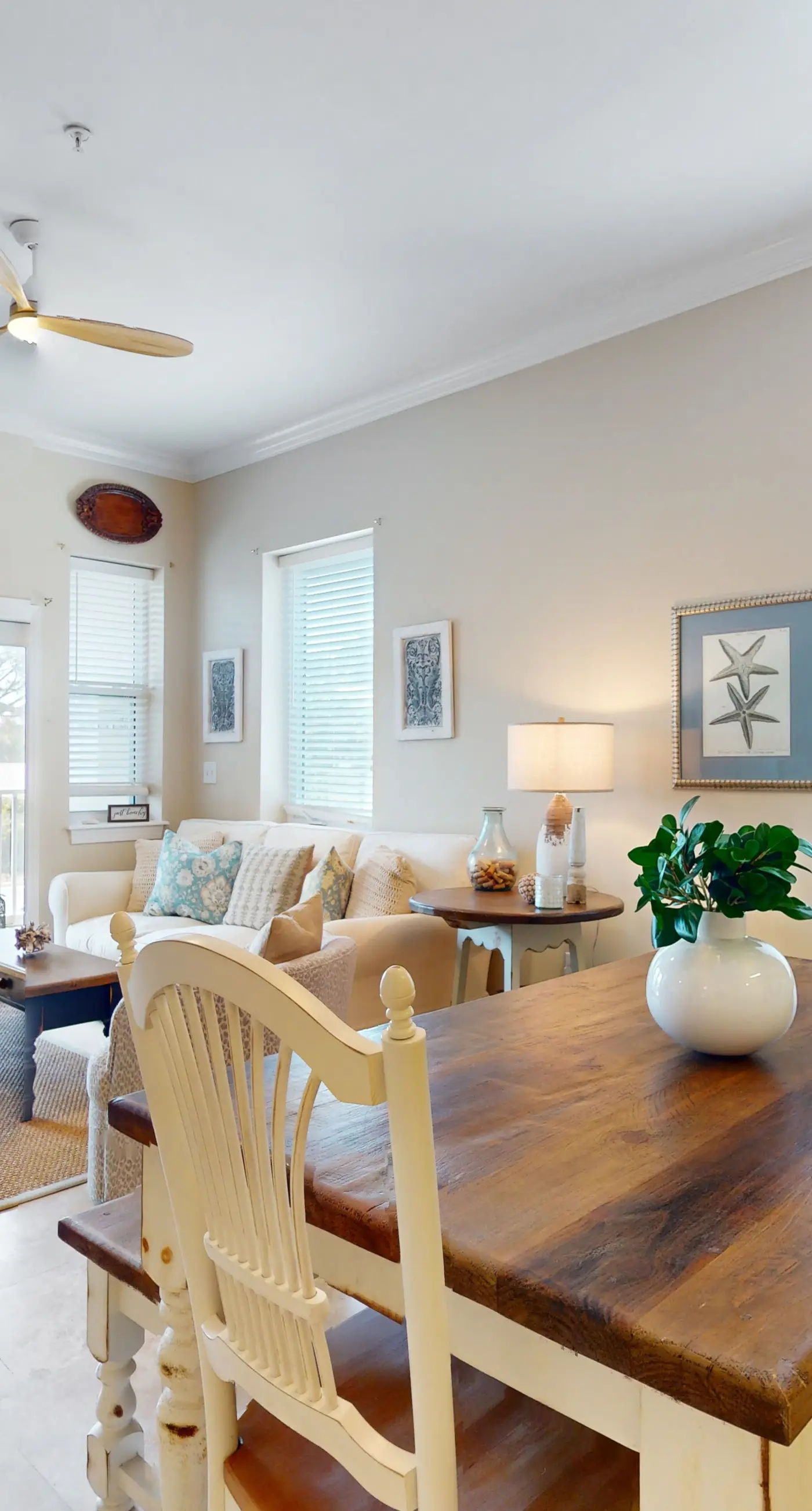 Stylish condo with screened balcony, pool, & tennis - near beach