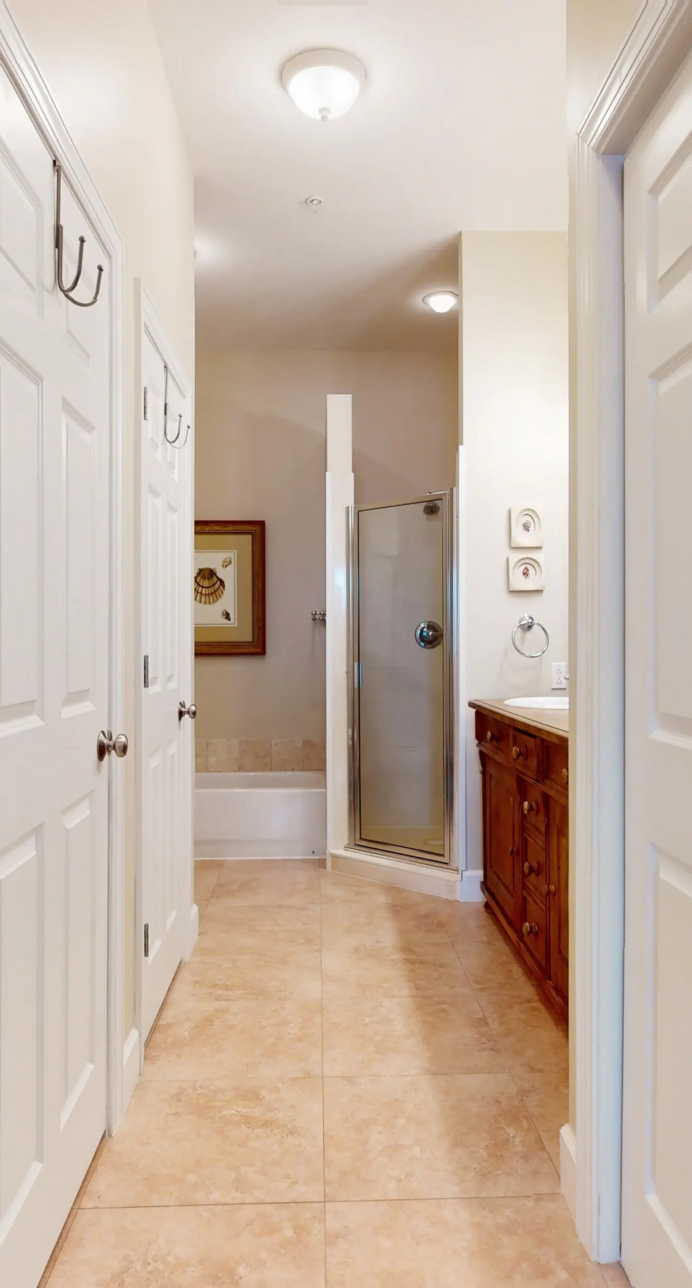 Stylish condo with screened balcony, pool, & tennis - near beach