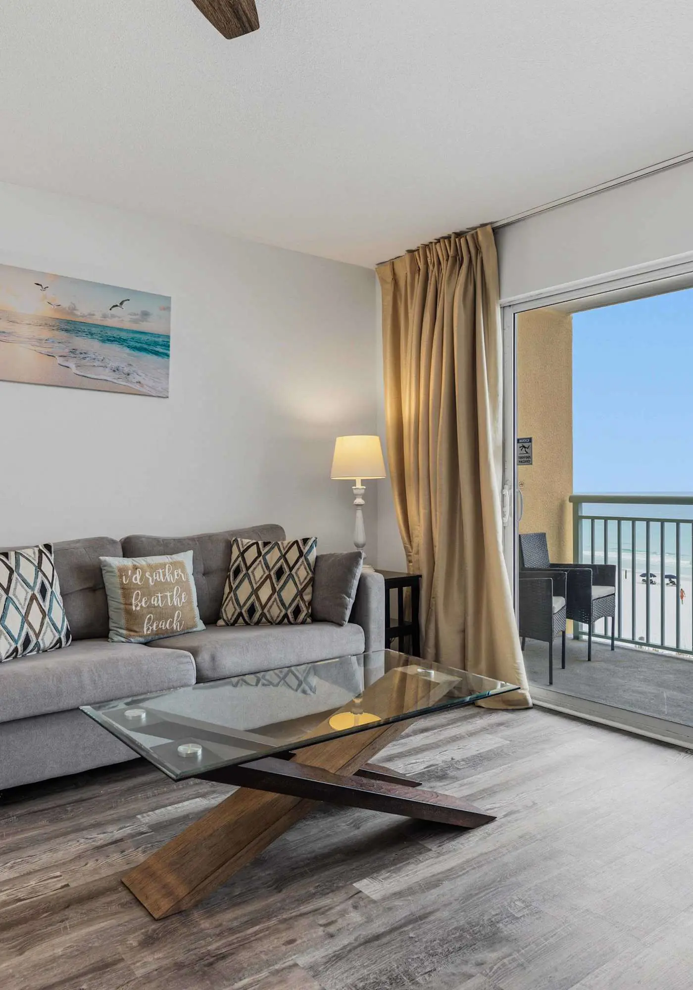 Gorgeous and cozy beachfront condo with shared pool and beach access
