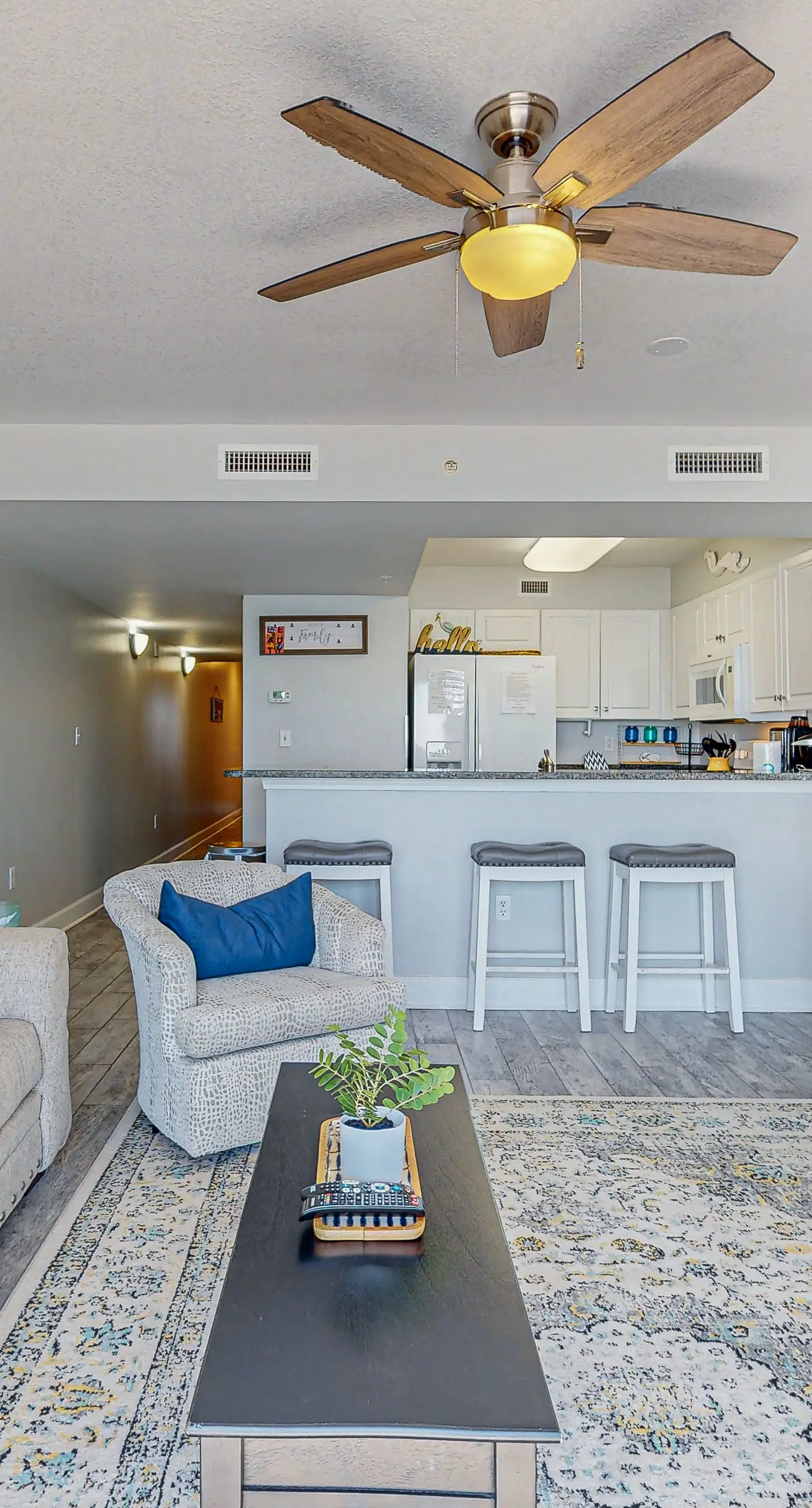 Pelican Isle 506- Oceanfront condo with pool, hot tub, central AC, washer/dryer, & fitness room