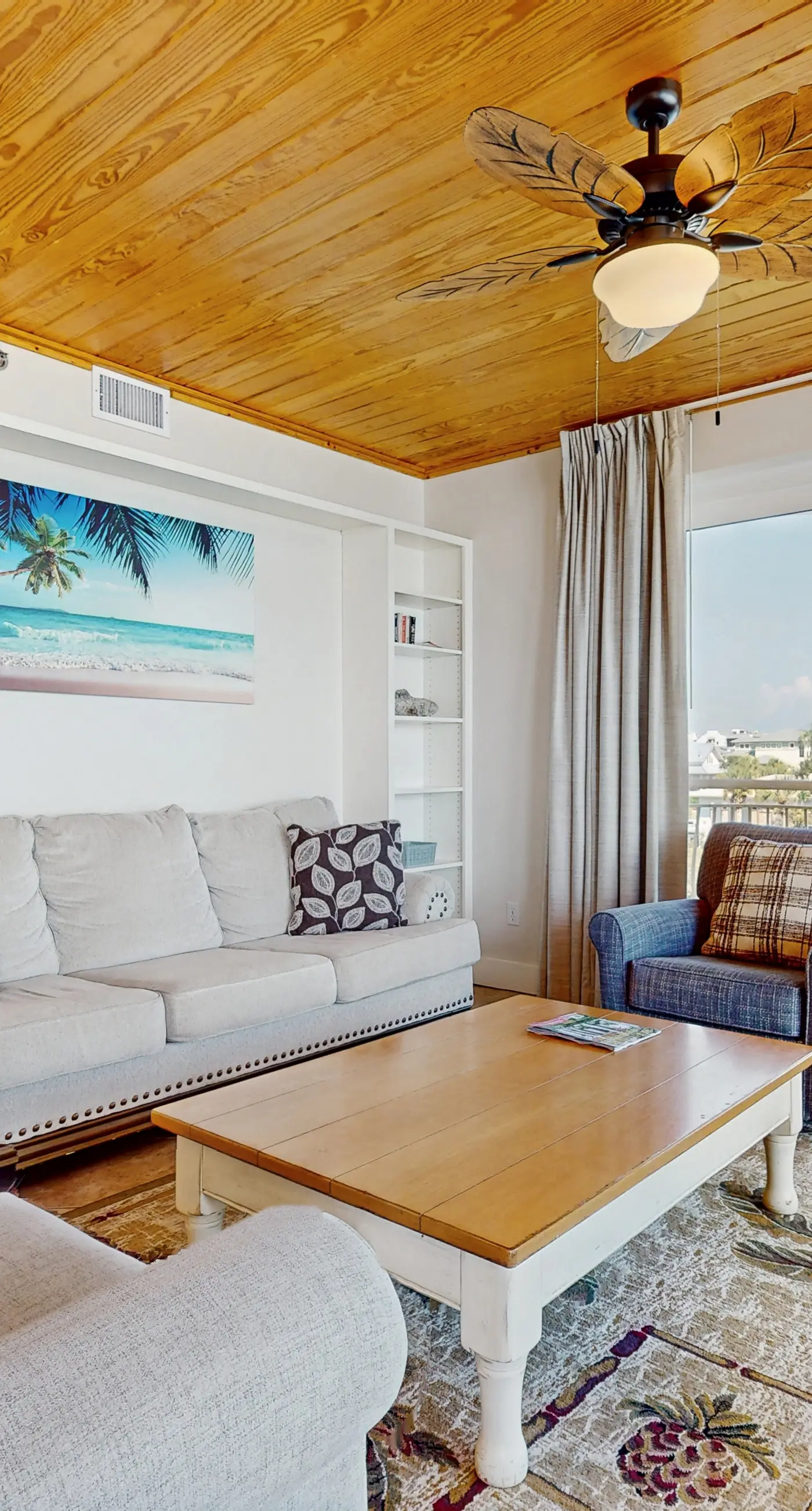 Gulf front condo with beach access, pool, hot tub, tennis & pickleball