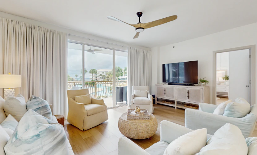 2nd-floor condo with beach access, pool, tennis, pickleball, hot tub, balcony