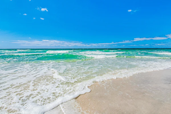 2nd-floor condo with beach access, pool, tennis, pickleball, hot tub, balcony