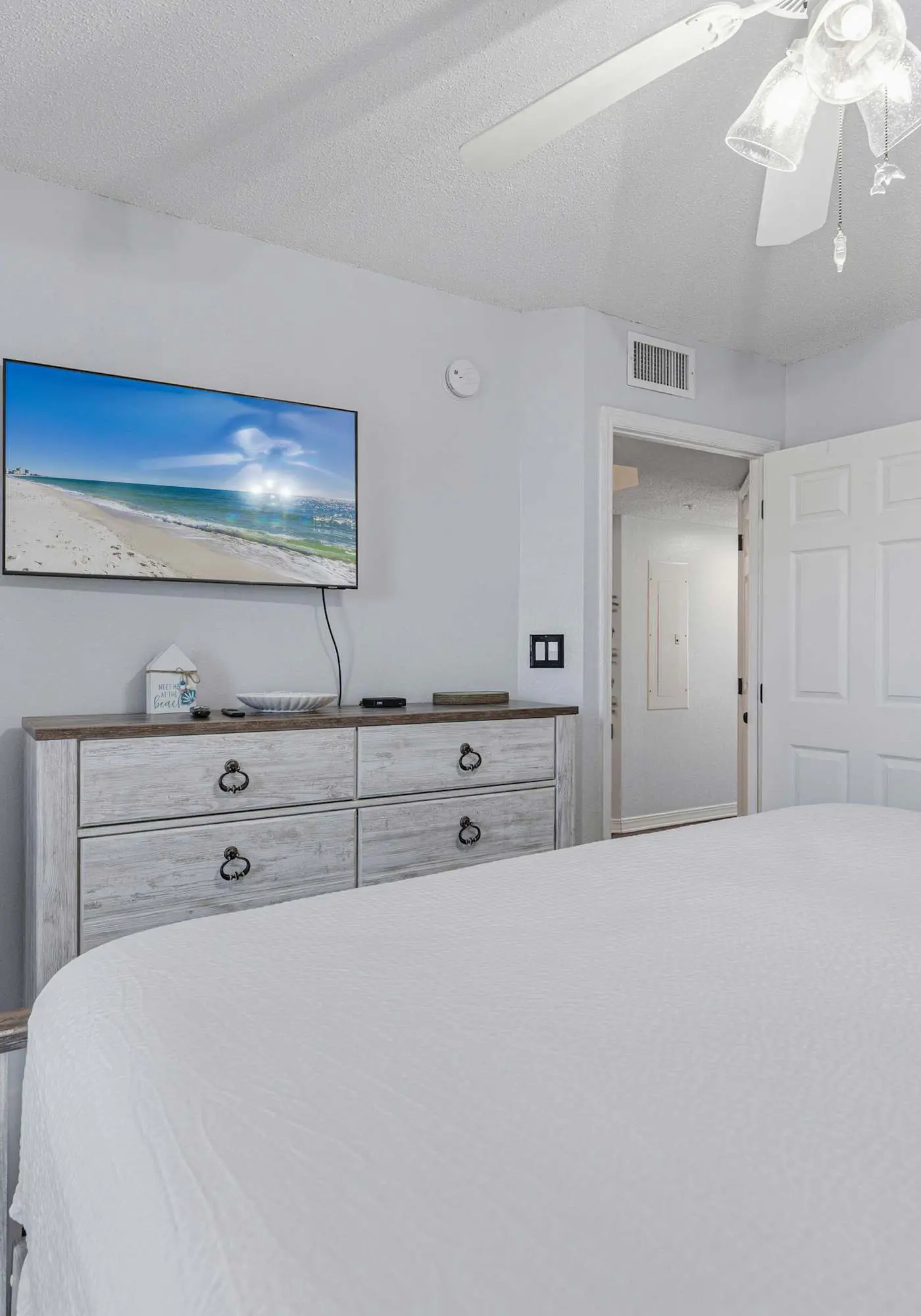 Beachfront condo with gulf views, pool, gym, & private balcony