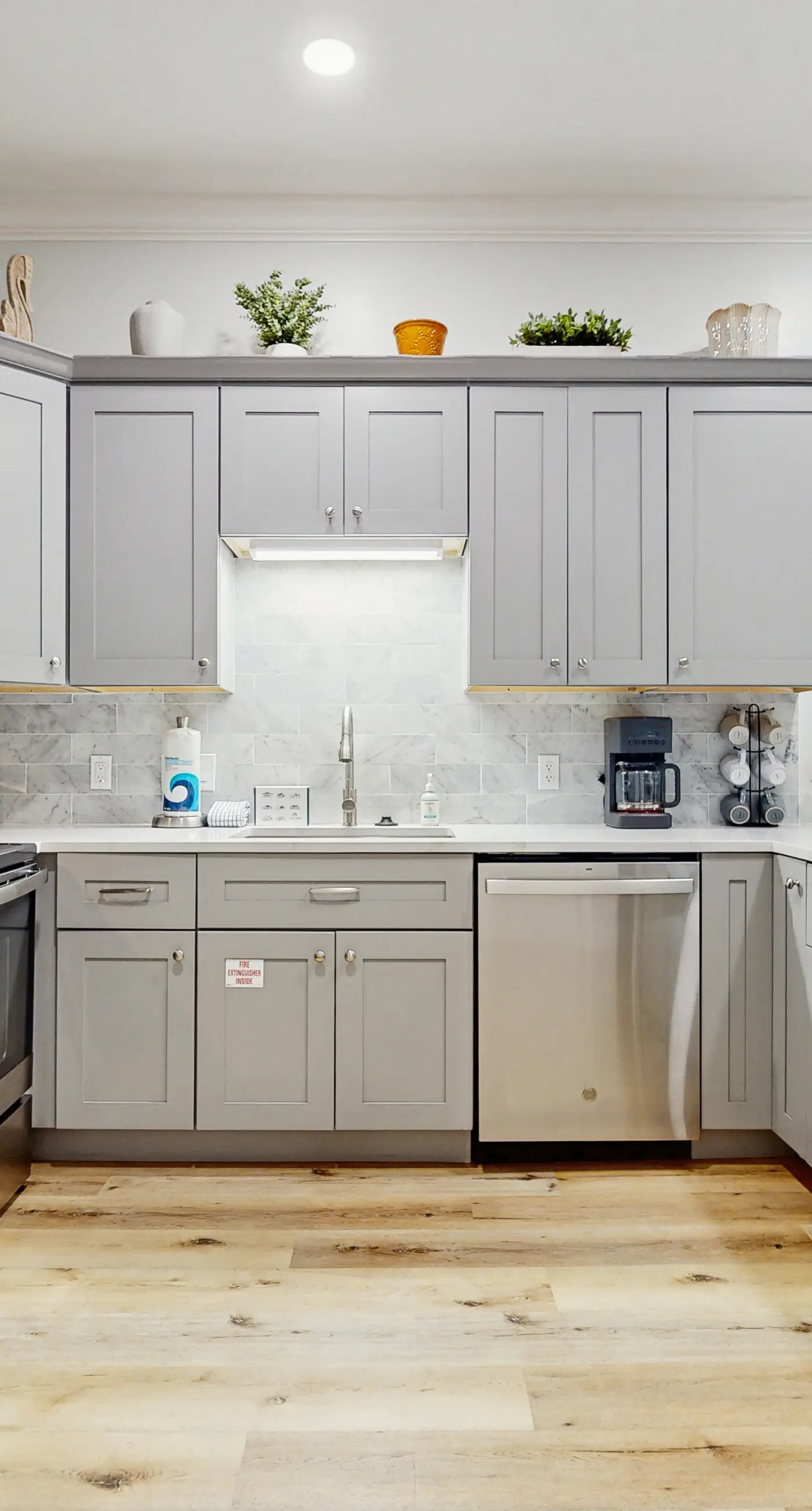 Gorgeous coastal condo with shared pool and private balcony