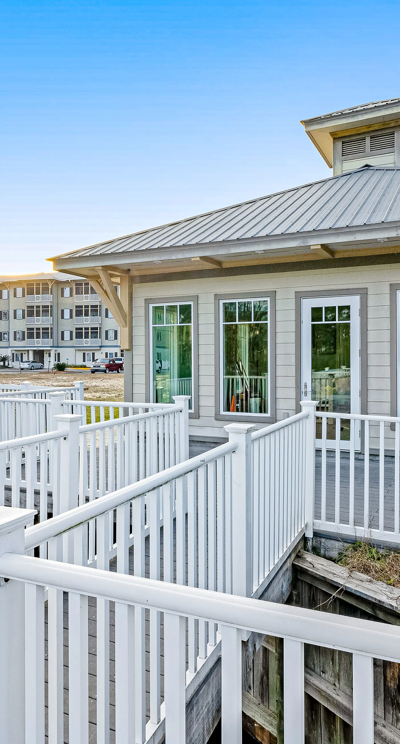 Gorgeous coastal condo with shared pool and private balcony