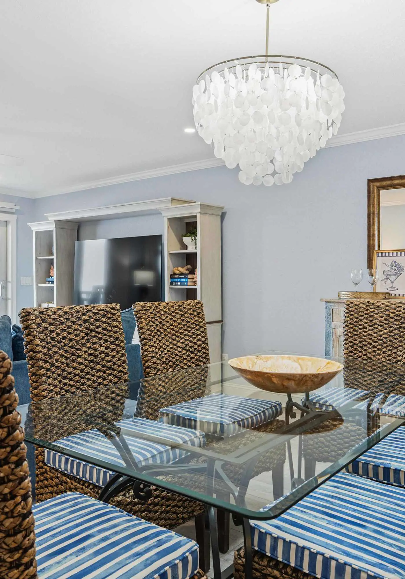 Island Echos 3M. Great beachfront condo with pool & tennis - quick drive to dining