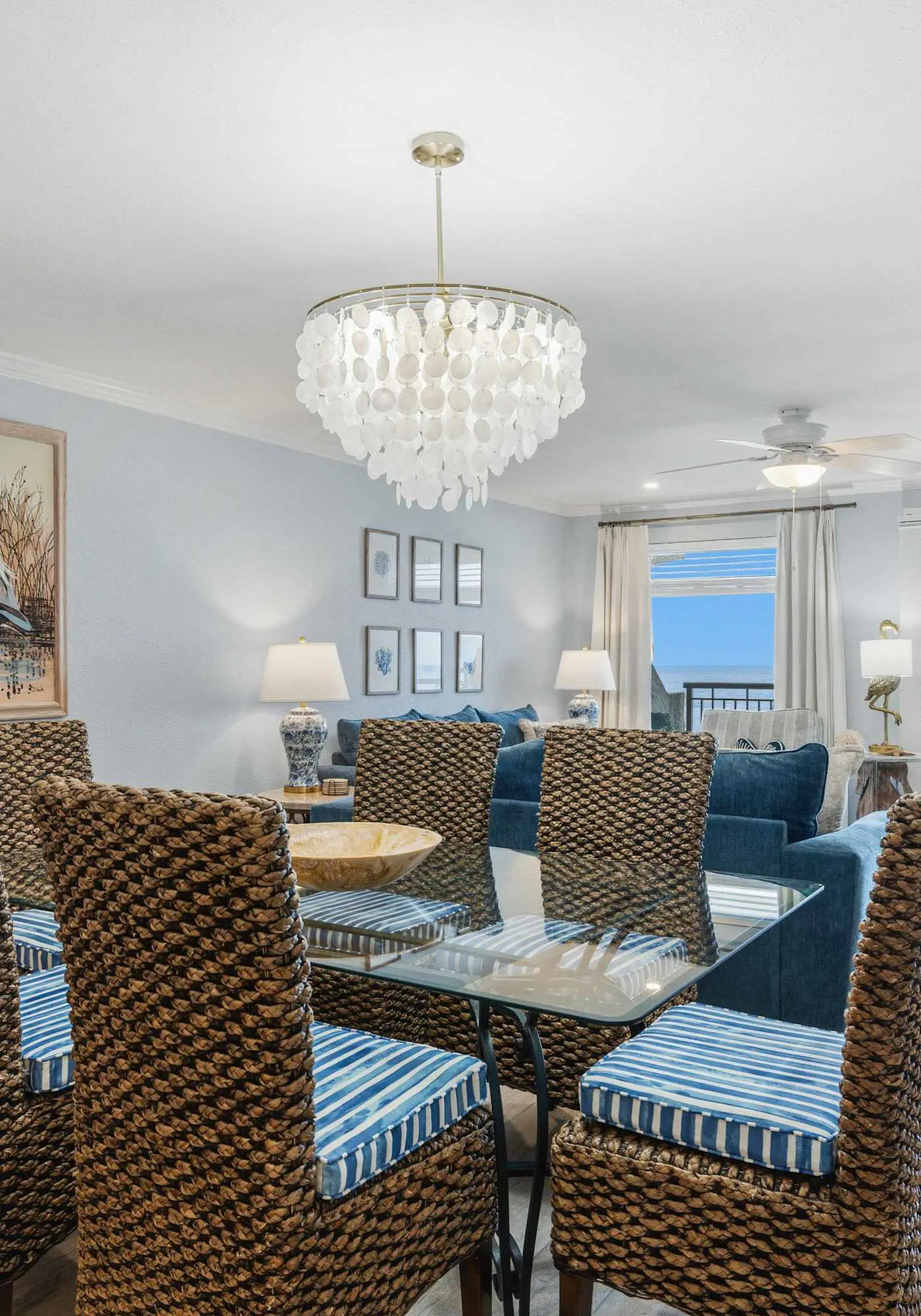 Island Echos 3M. Great beachfront condo with pool & tennis - quick drive to dining