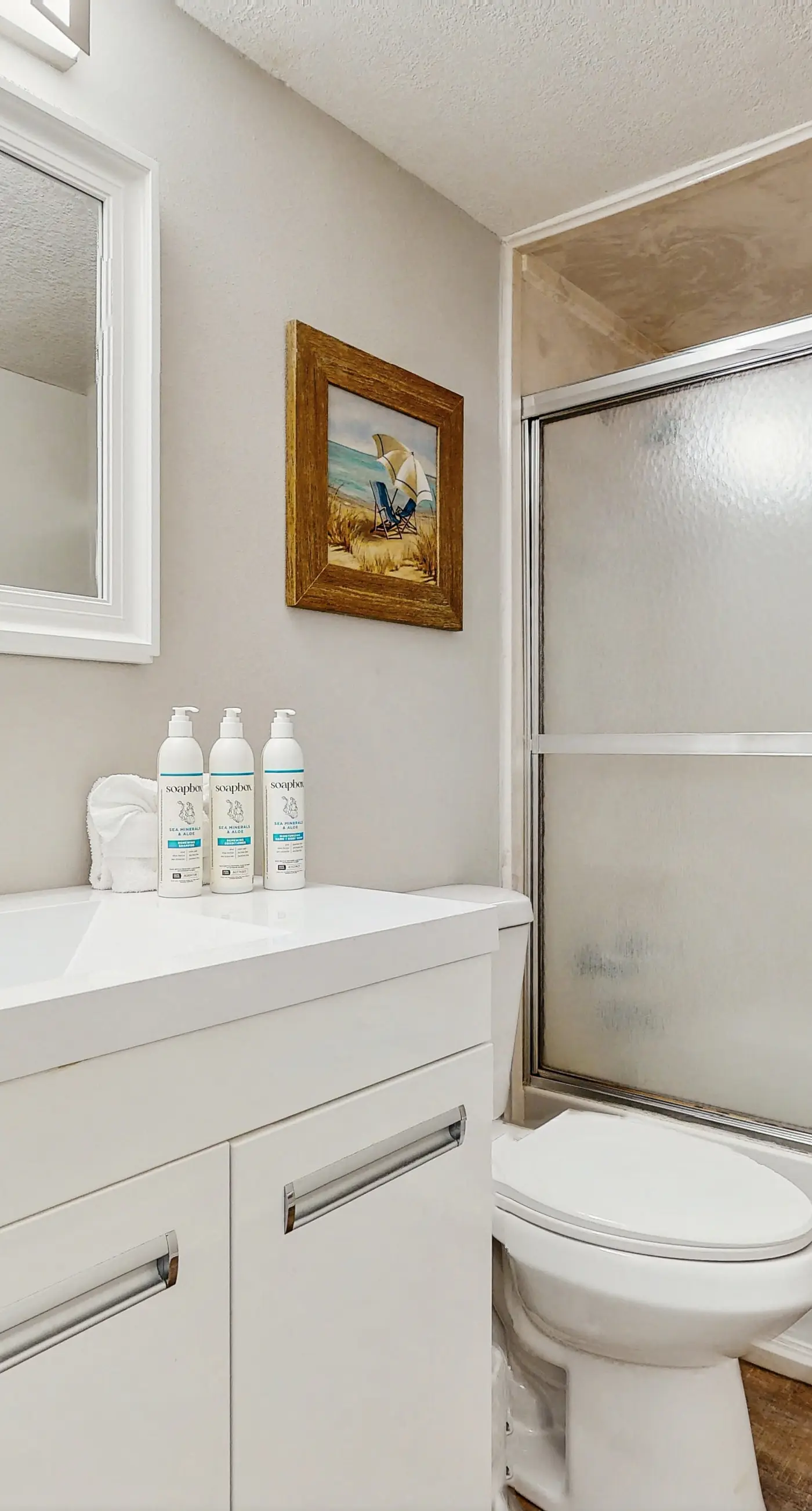 Island Echos 3P. Cozy Gulf-front condo with 2 beach chairs - close to entertainment