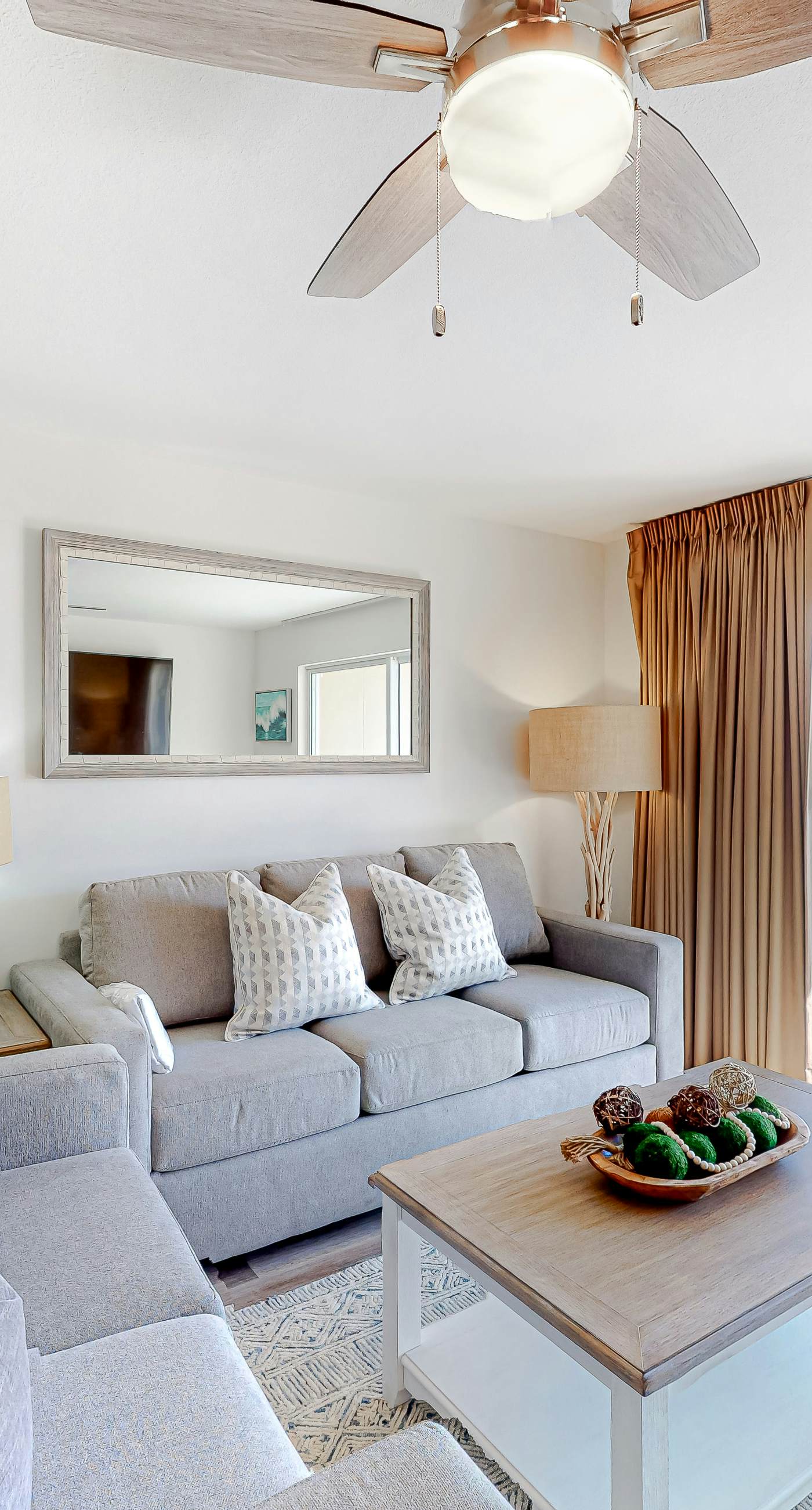 Pelican Isle 110 - Oceanfront Condo with Shared Pool & Hot Tub, Ocean View, & Private Washer/Dryer