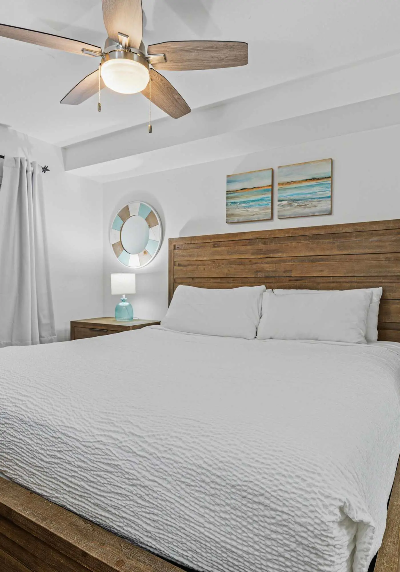 Oceanfront Condo with Shared Pool & Hot Tub, Ocean View, & Private Washer/Dryer