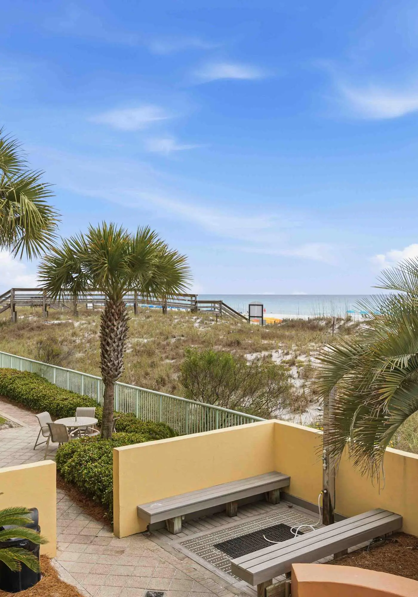 Oceanfront Condo with Shared Pool & Hot Tub, Ocean View, & Private Washer/Dryer