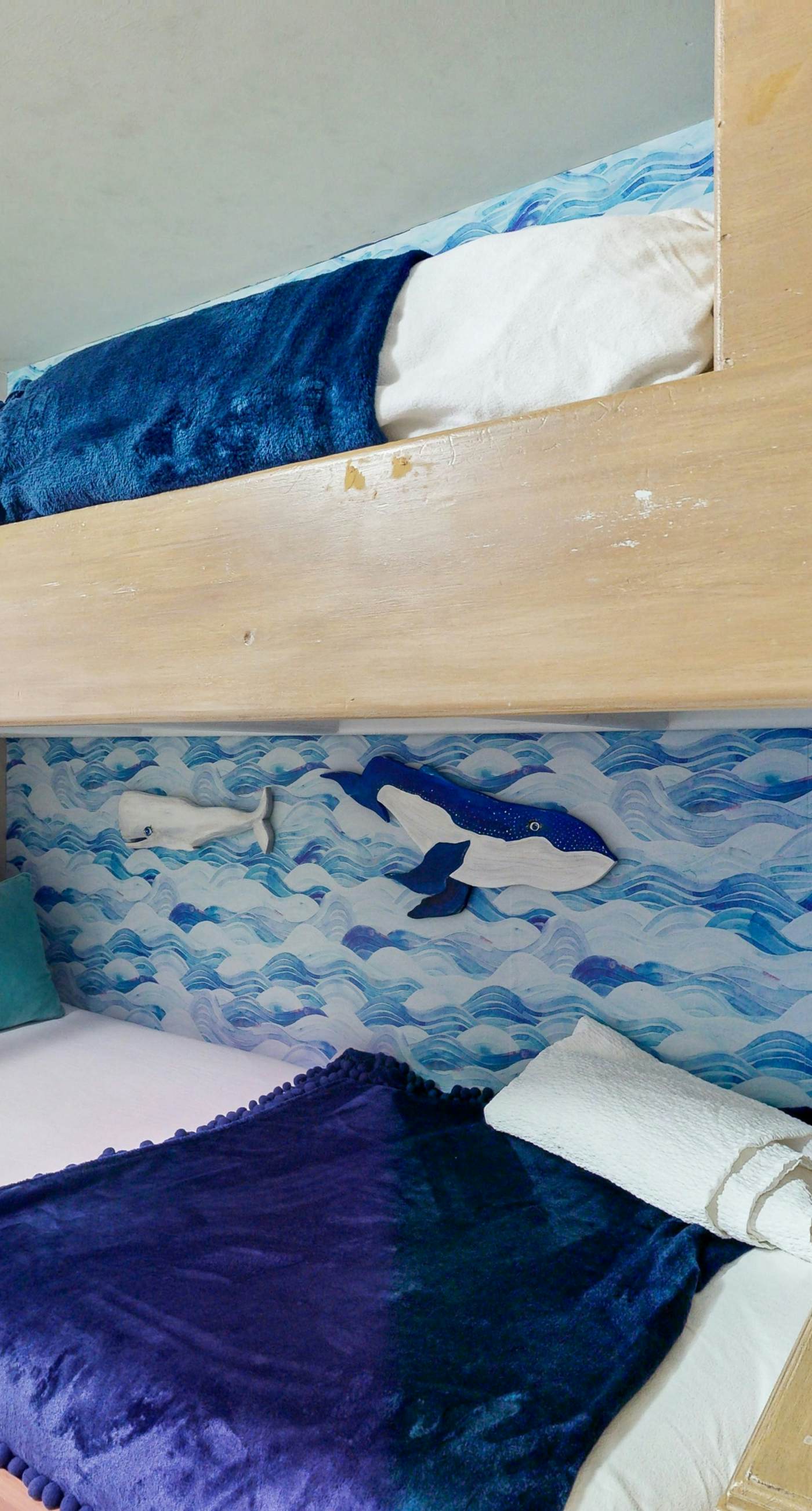 Pelican Isle 209-Stylish beach getaway with shared pool, private balcony, gulf views & fast WiFi