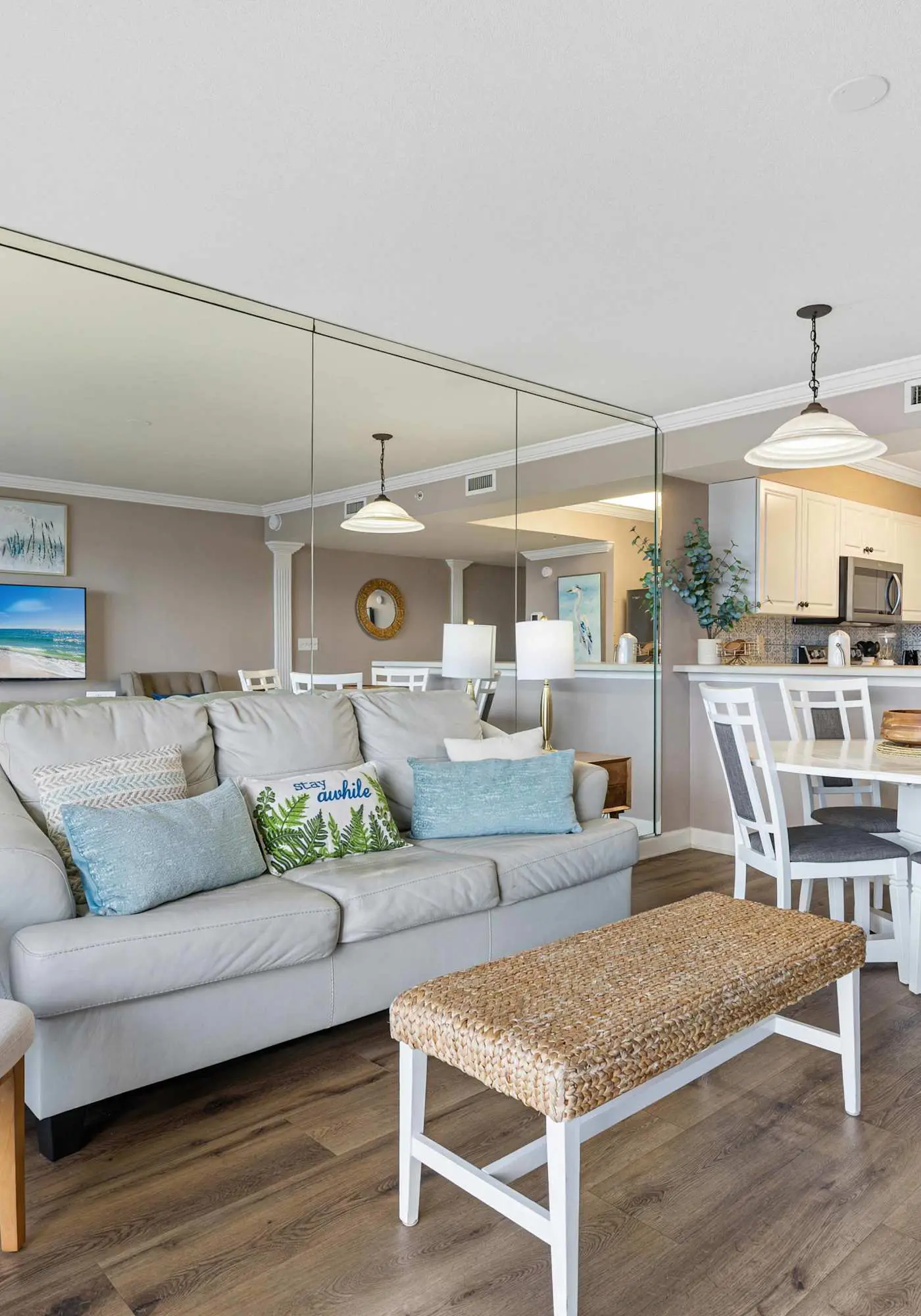 Stylish beach getaway with shared pool, private balcony, gulf views & fast WiFi