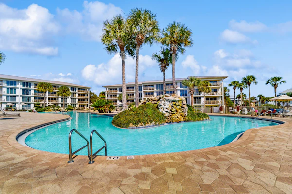 Lavish High Pointe condo with resort pool, amazing ocean view & pickleball