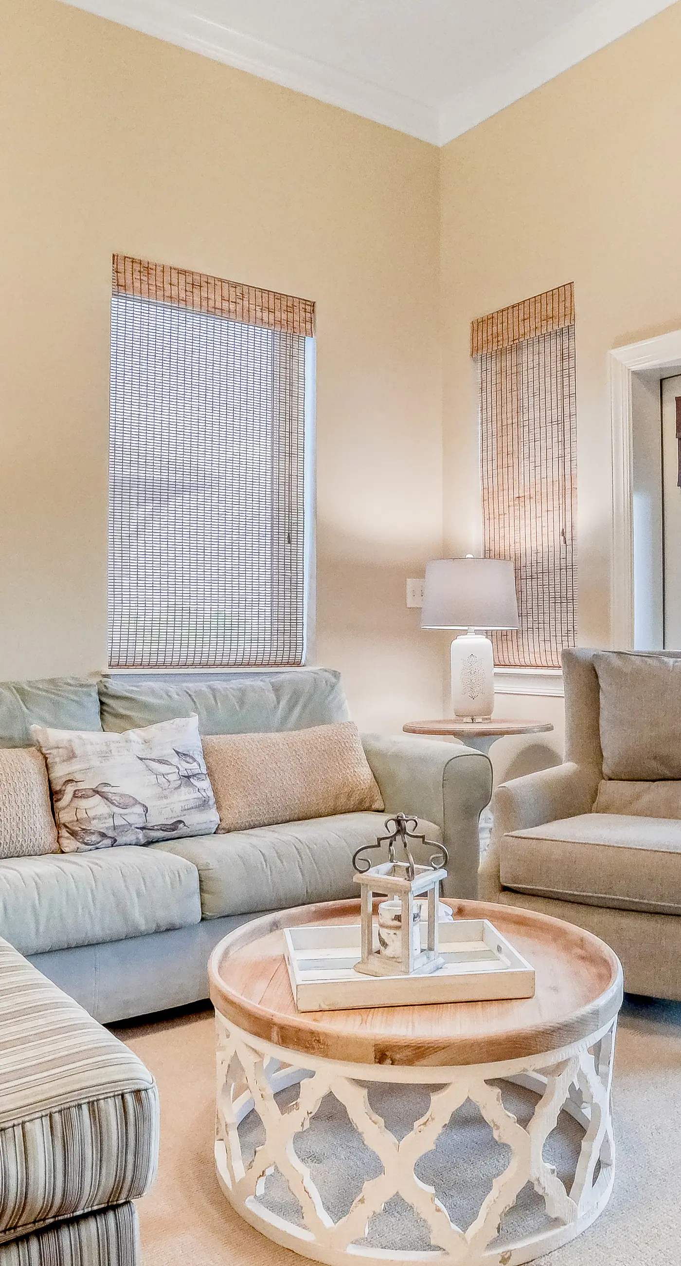 Lovely home with pool & balcony - walk to sparkling Gulf & white sand beach