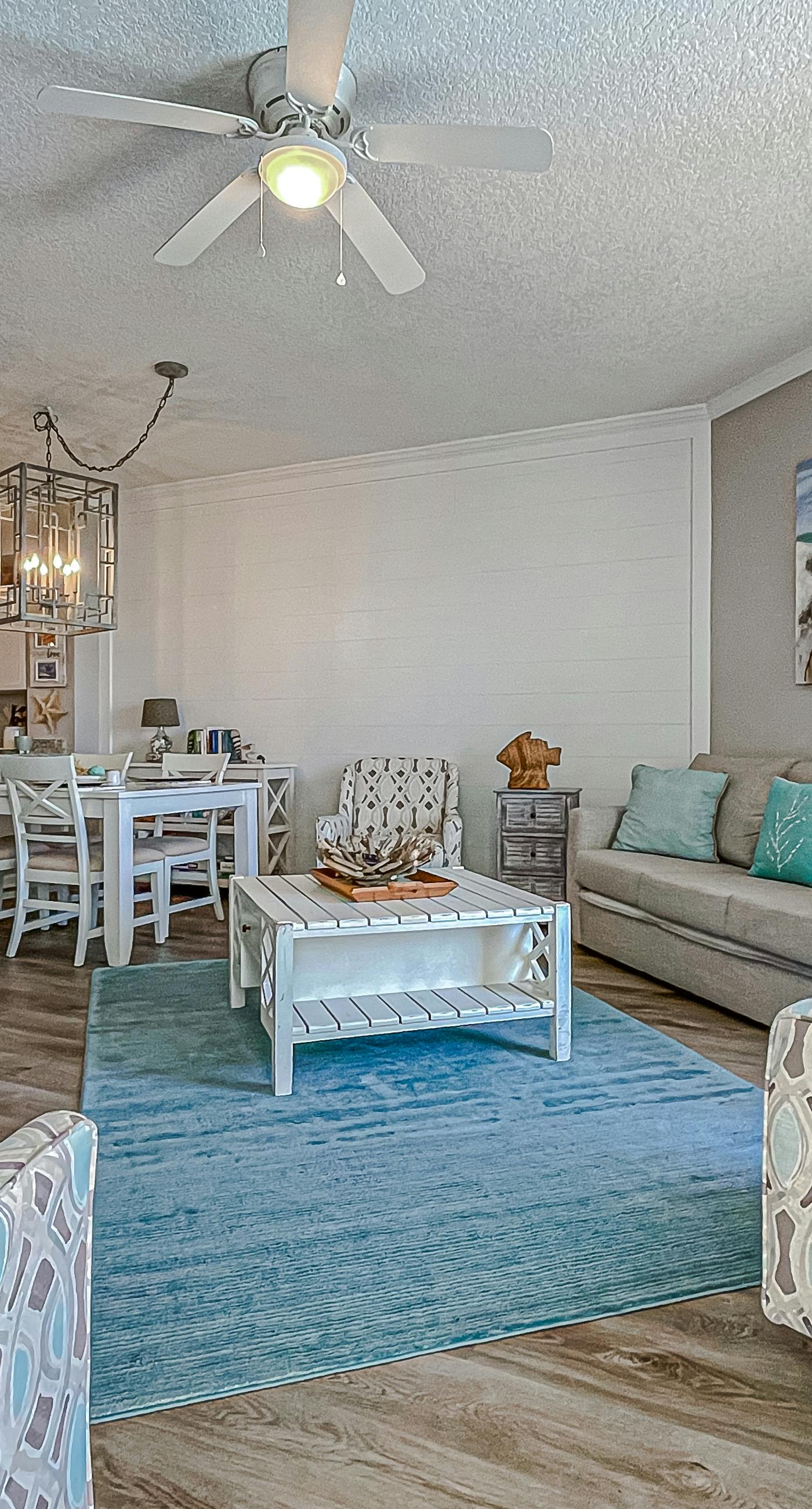 Beautifully decorated oceanfront condo with resort pool, & huge walk-in showers