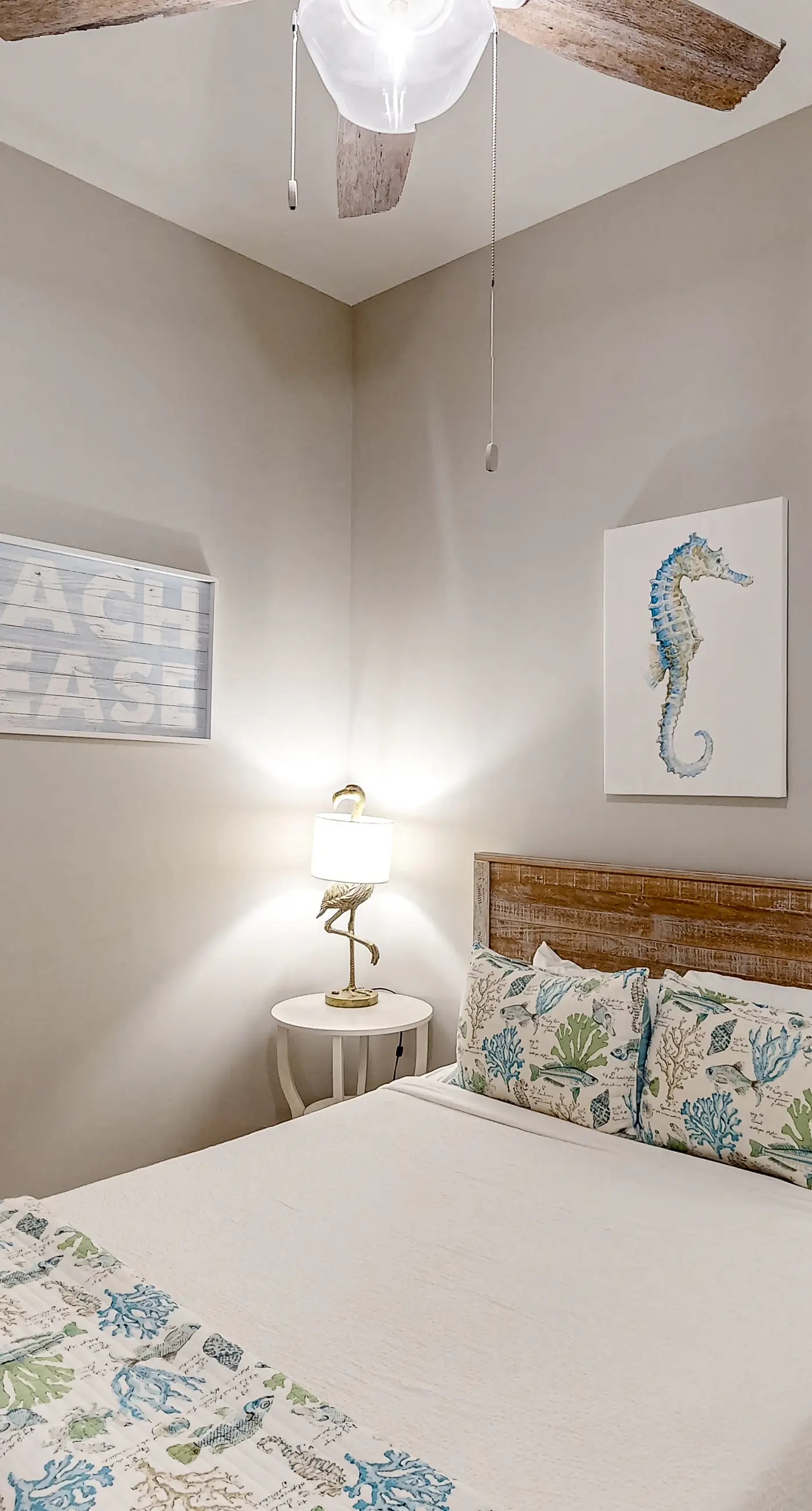 4th-floor condo near the beach with balcony, outdoor pool, elevator, W/D, & AC