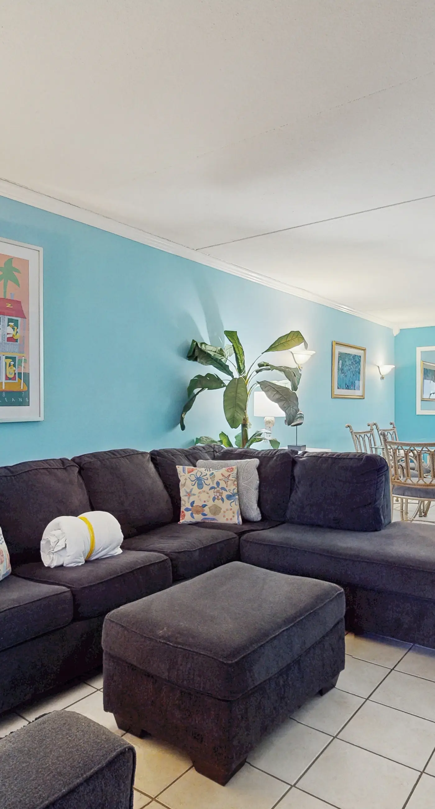 3rd-floor updated condo with Gulf-front views - short drive to shopping