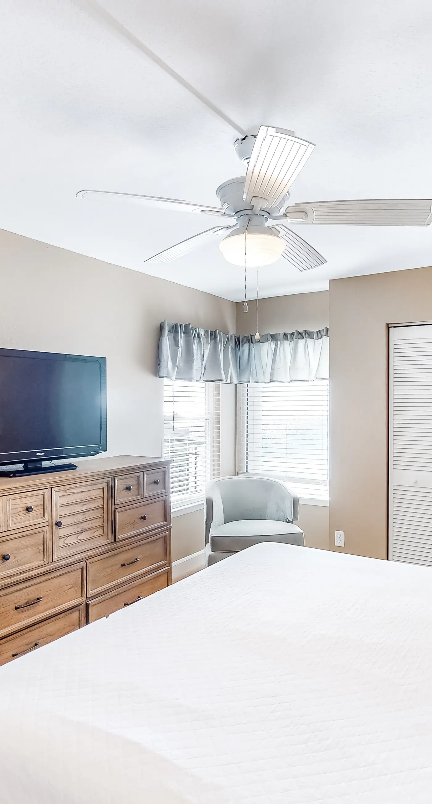 Updated, beachfront condo with beach setup - quick drive to entertainment