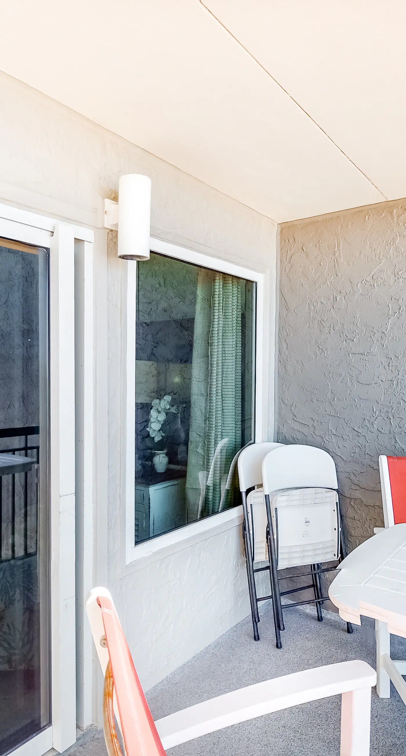 Updated, beachfront condo with beach setup - quick drive to entertainment