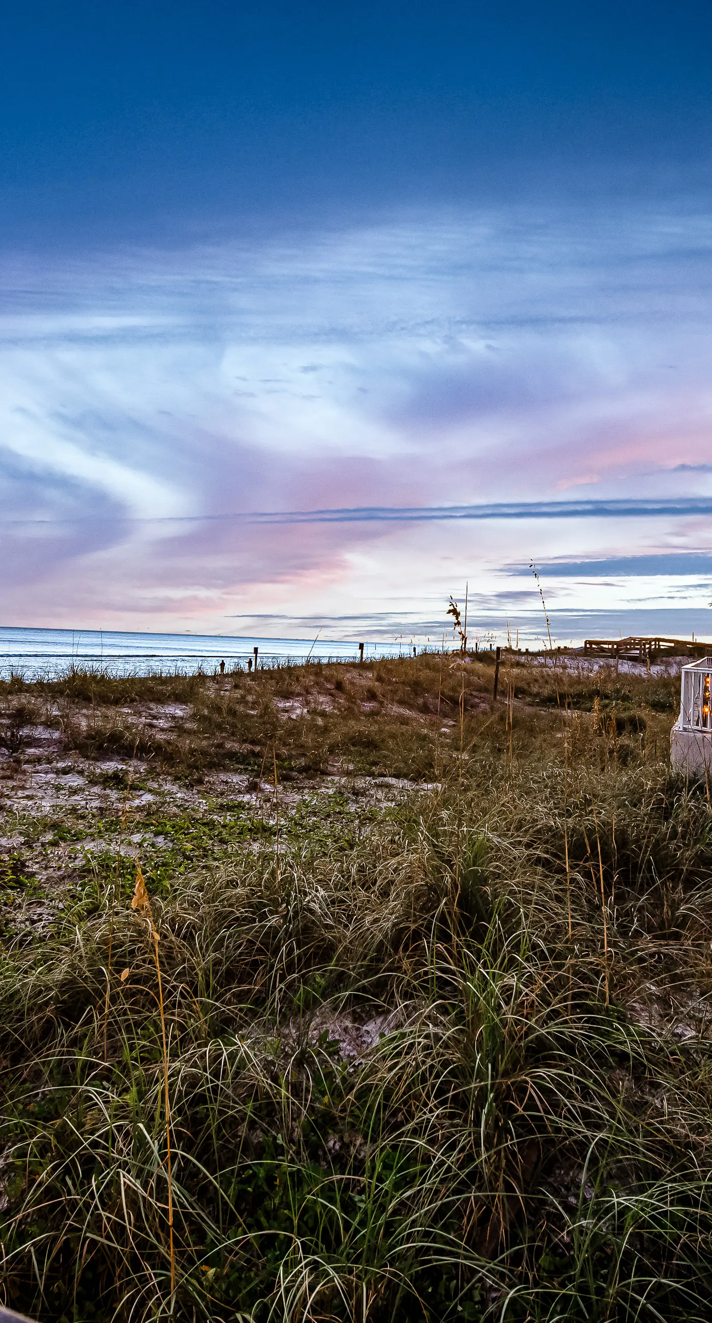 Island Echos 6E  Updated beachfront condo with beach setup & quick drive to entertainment