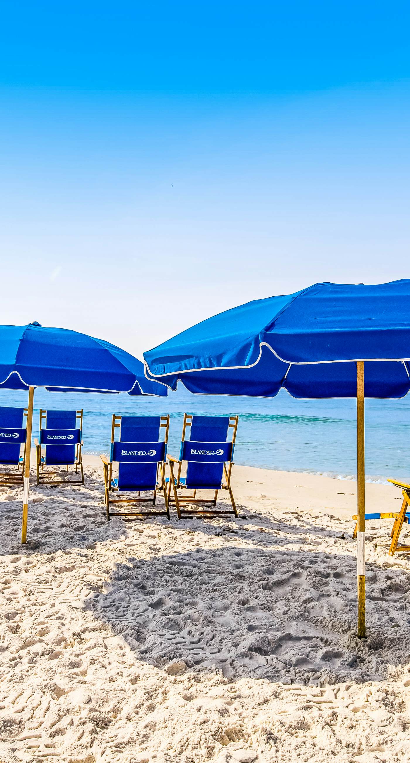 Islander W 402 - Fourth floor oceanfront studio w/ ocean views, pool access, central AC, and WiFi