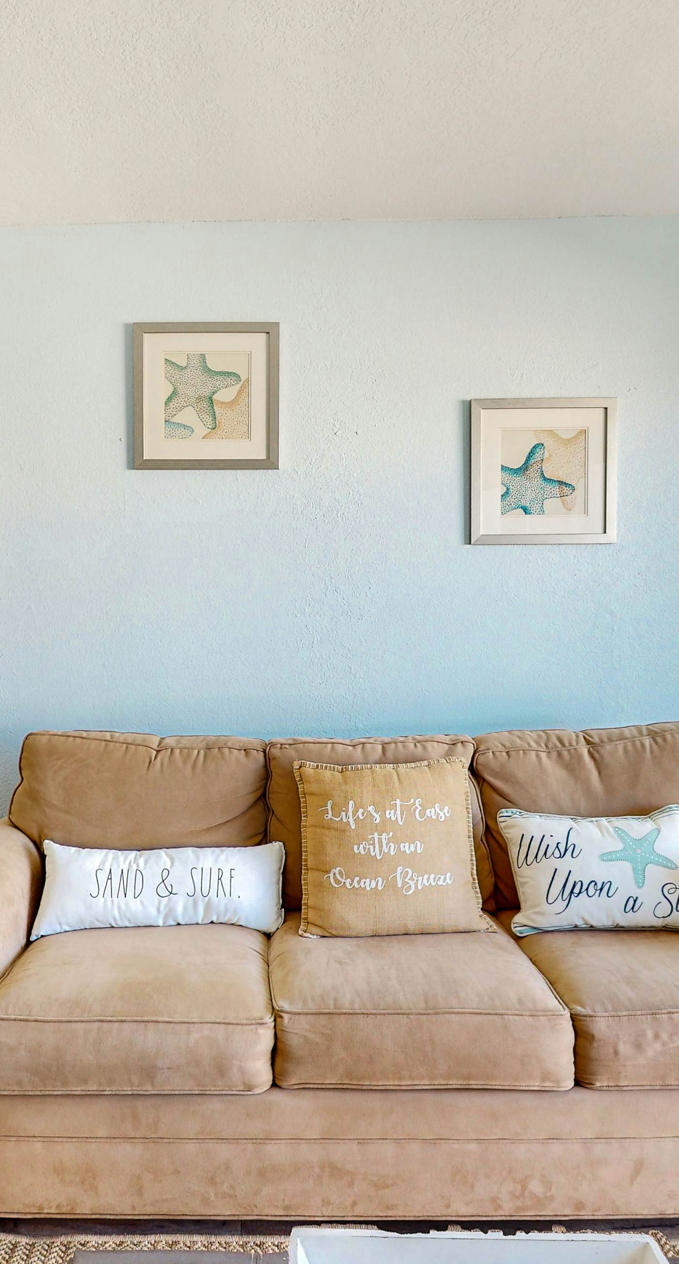 Islander W 605 - Sixth floor oceanfront condo with pool access, central AC, and sunset ocean view