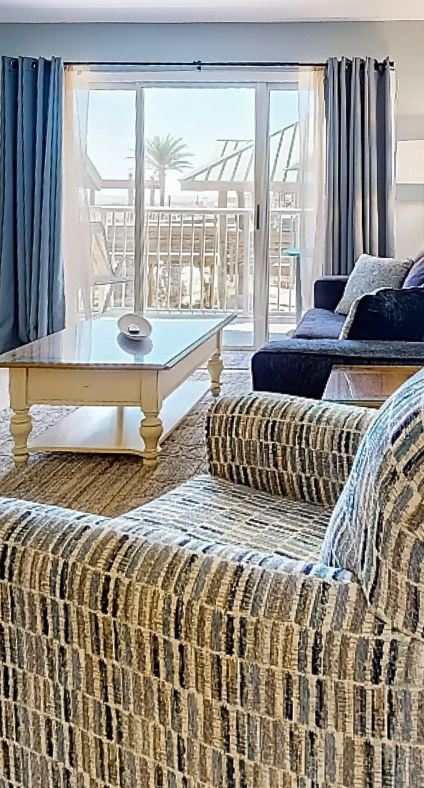 Islander W 205 - Updated, Coastal Condo w/ Steps To The Gulf, Close To Entertainment