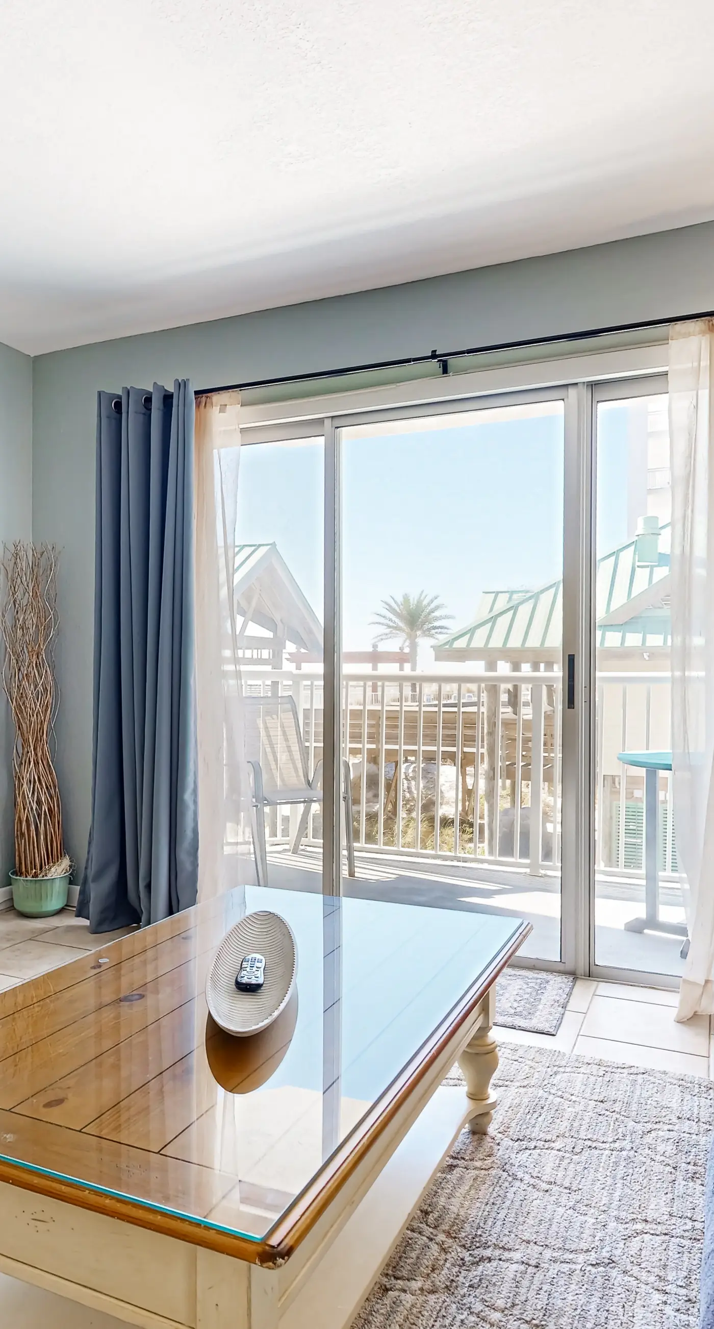 Islander W 205 - Updated, Coastal Condo w/ Steps To The Gulf, Close To Entertainment