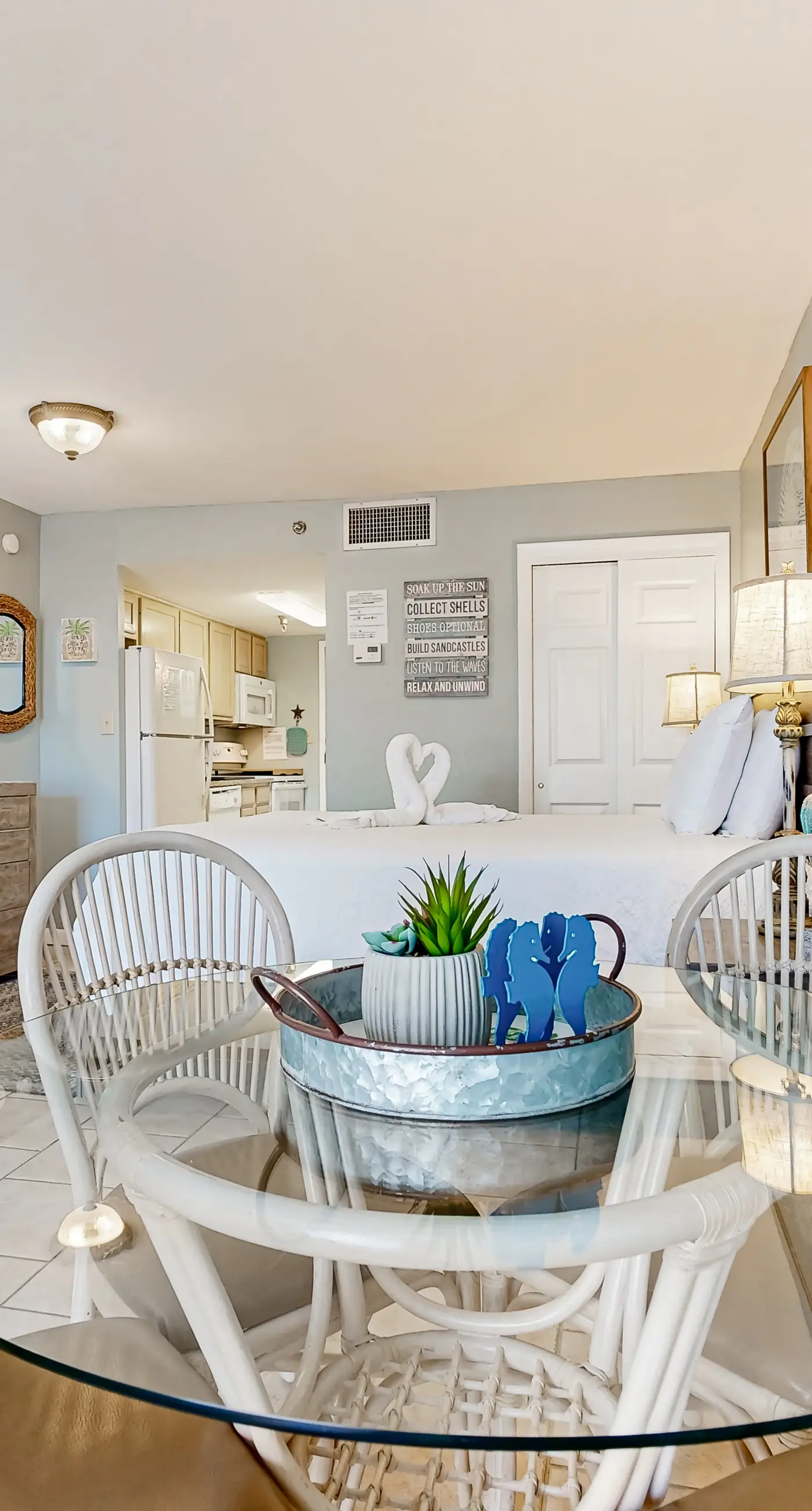 Islander W 205 - Updated, Coastal Condo w/ Steps To The Gulf, Close To Entertainment