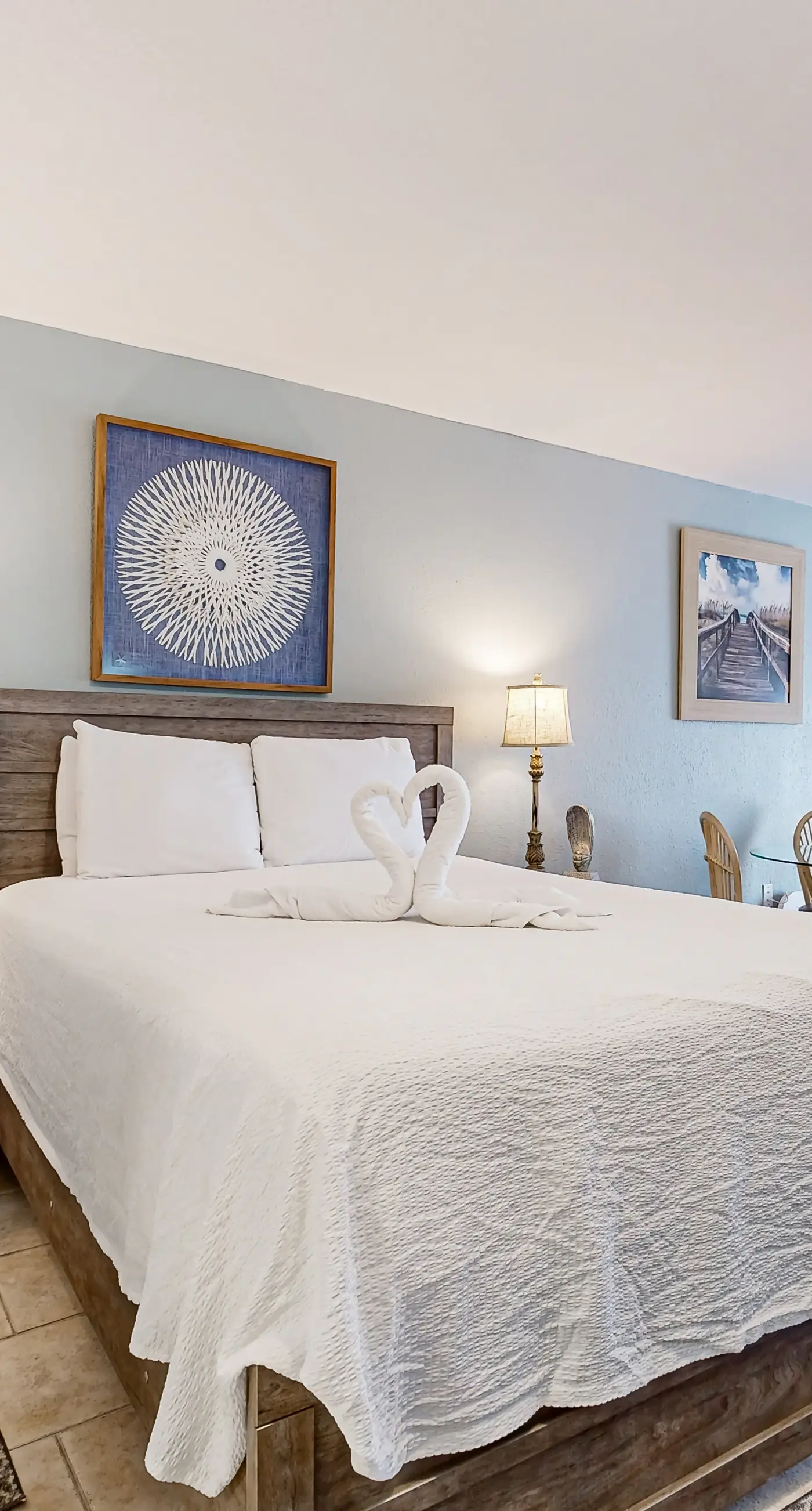 Islander W 205 - Updated, Coastal Condo w/ Steps To The Gulf, Close To Entertainment