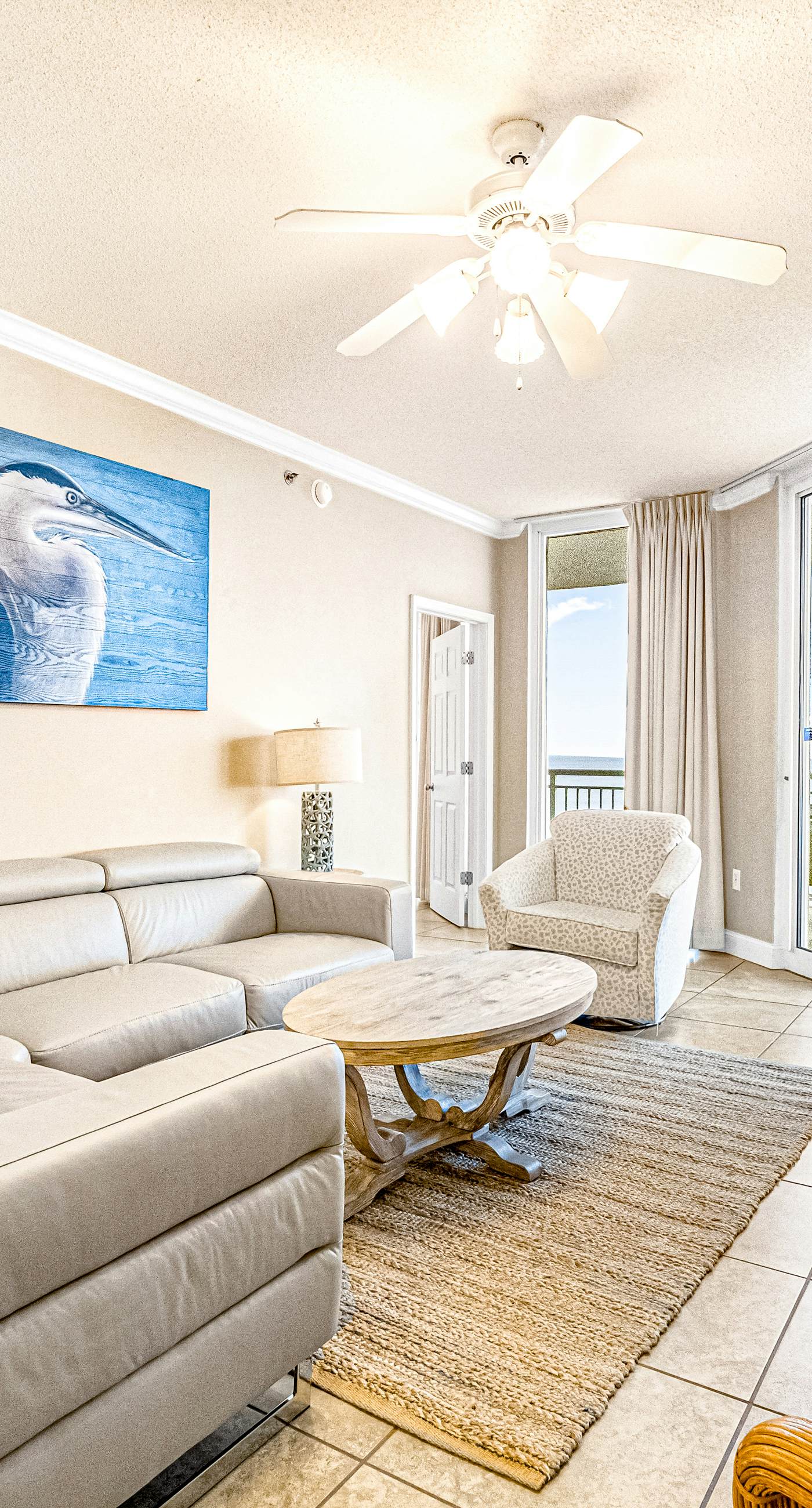 Gulf-front condo with pools, hot tub & tennis - walk to dining