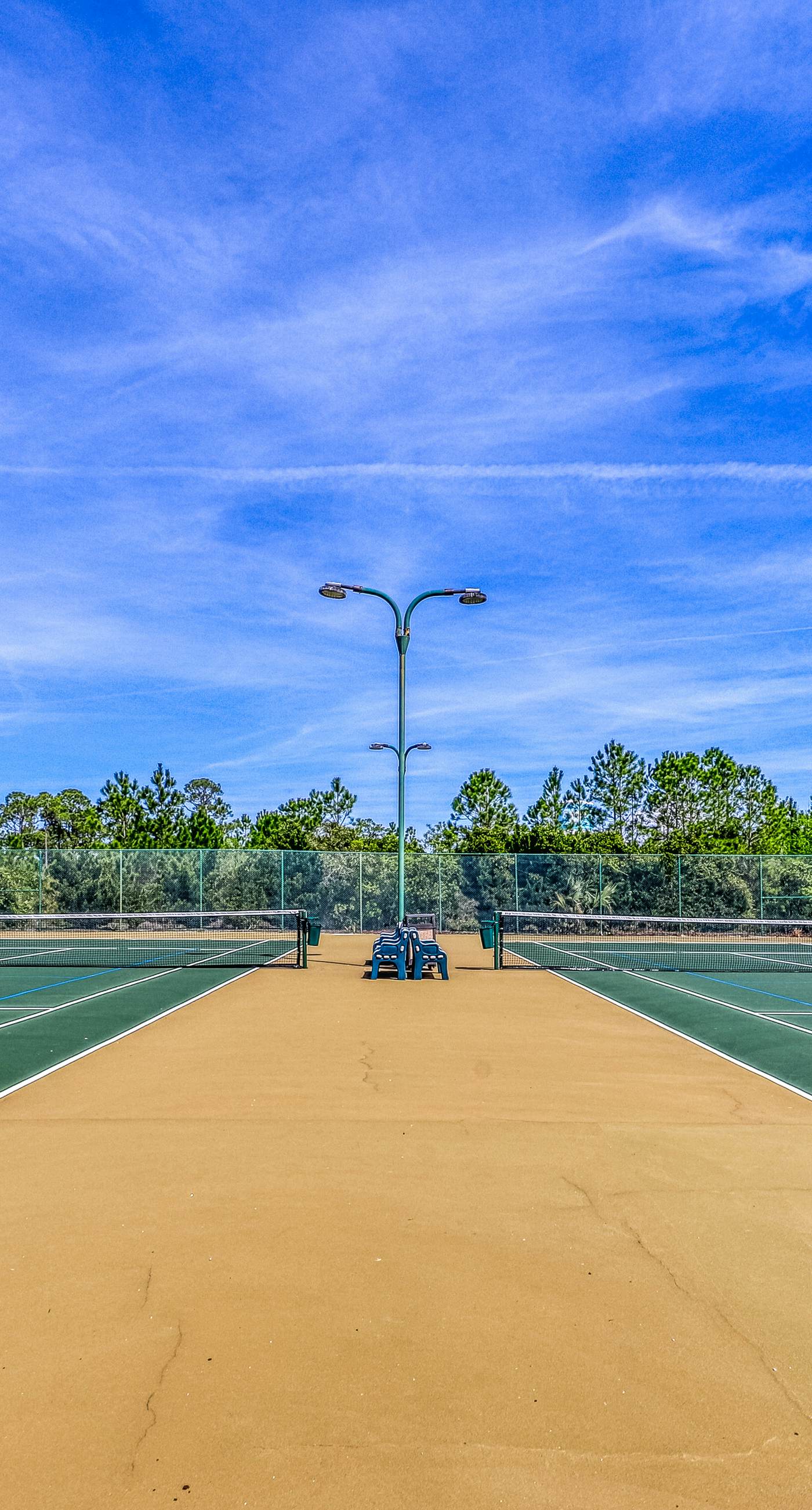 Gulf-front condo with pools, hot tub & tennis - walk to dining