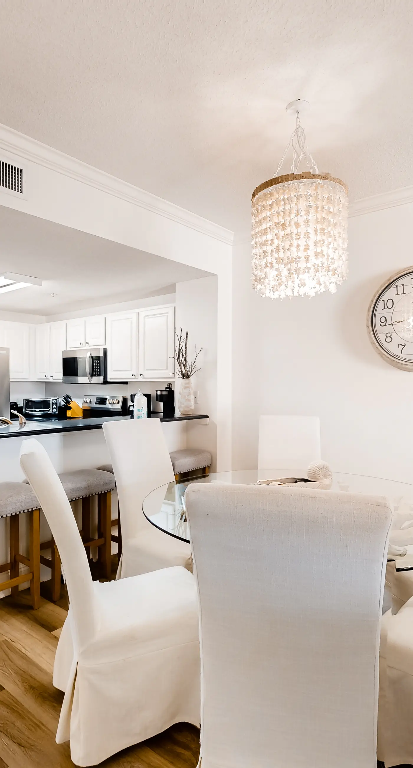 Gulf-front condo with pools, hot tub, beach access & views