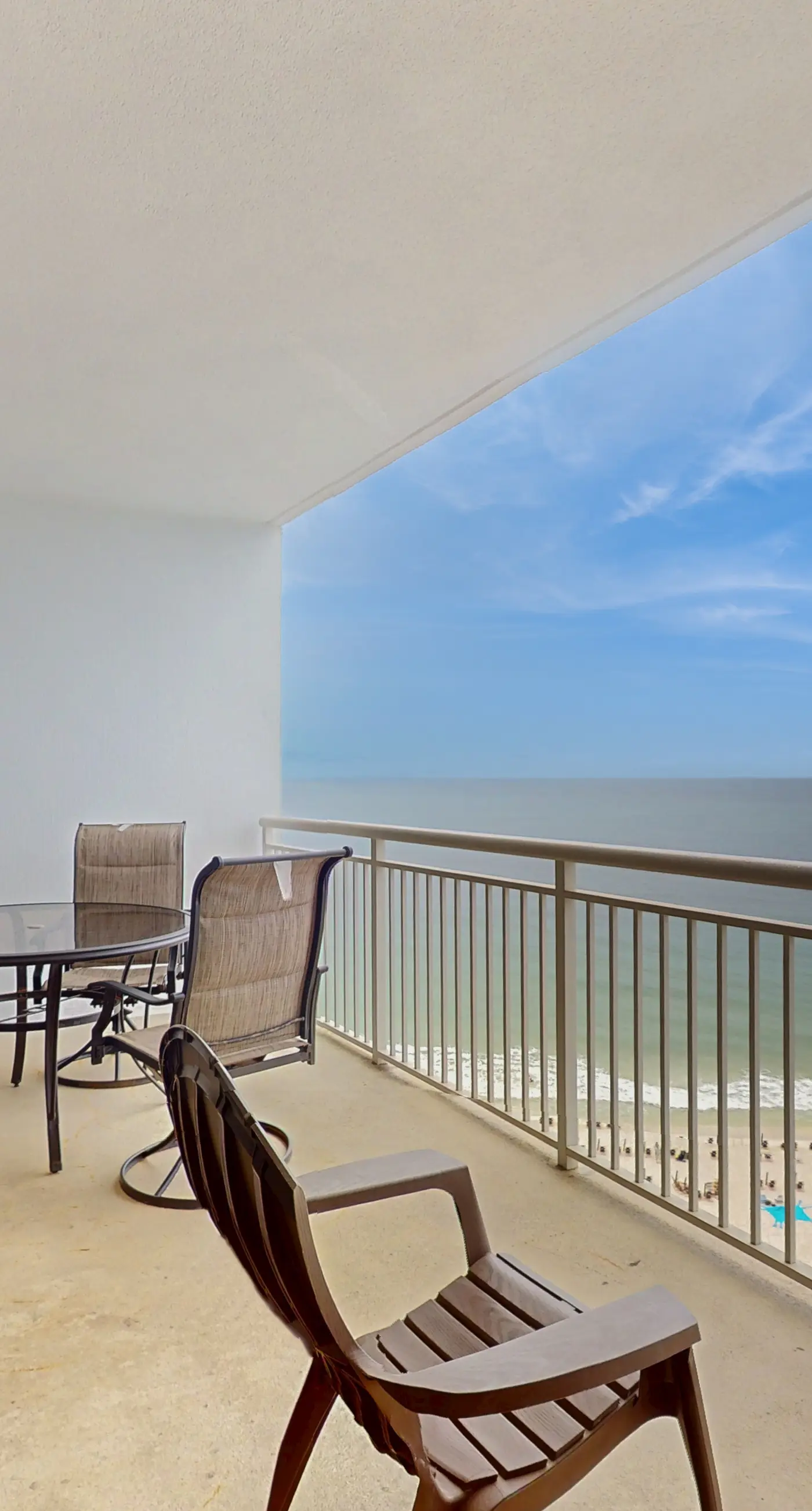 11th-floor, Gulf-front condo with views, pools, hot tub & tennis