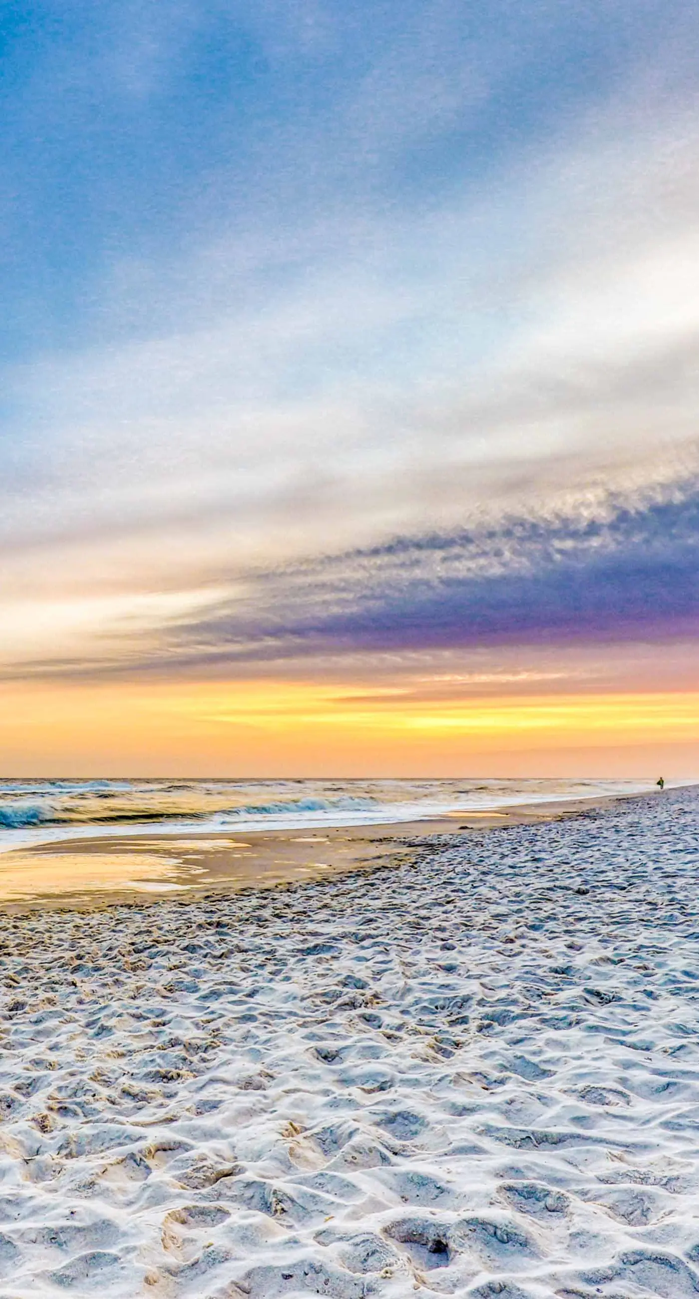 11th-floor, Gulf-front condo with views, pools, hot tub & tennis