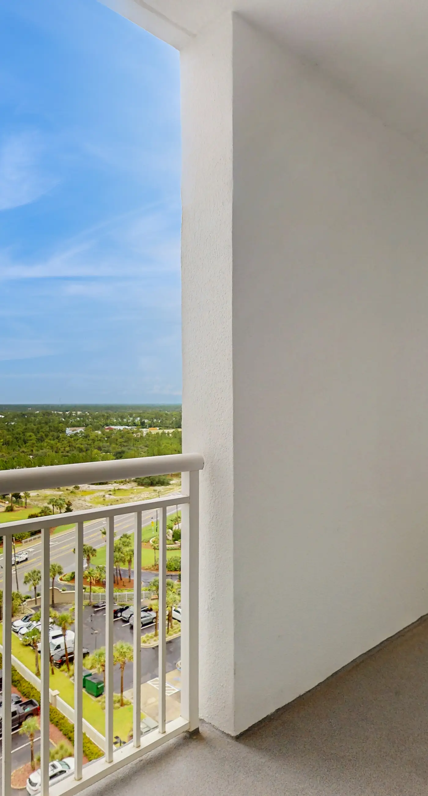 11th-floor, Gulf-front condo with views, pools, hot tub & tennis