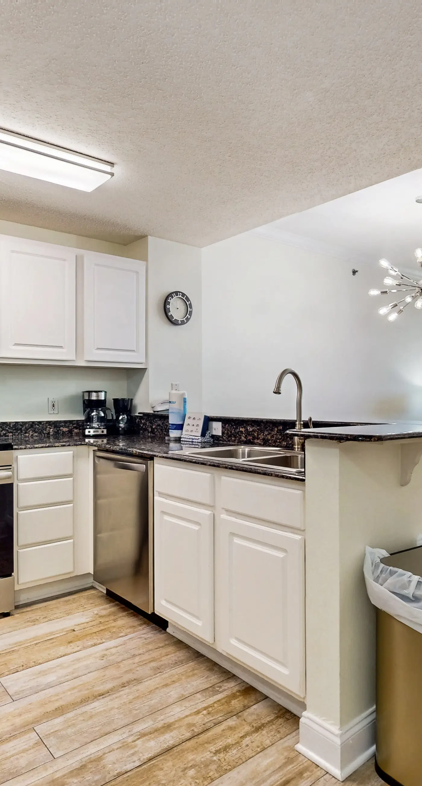 Gulf-front condo with amazing views, pools, beach access & gym