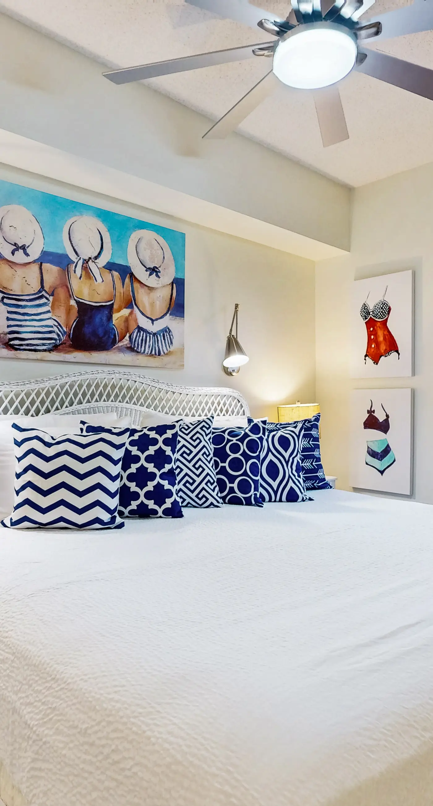 Gulf-front condo with amazing views, pools, beach access & gym